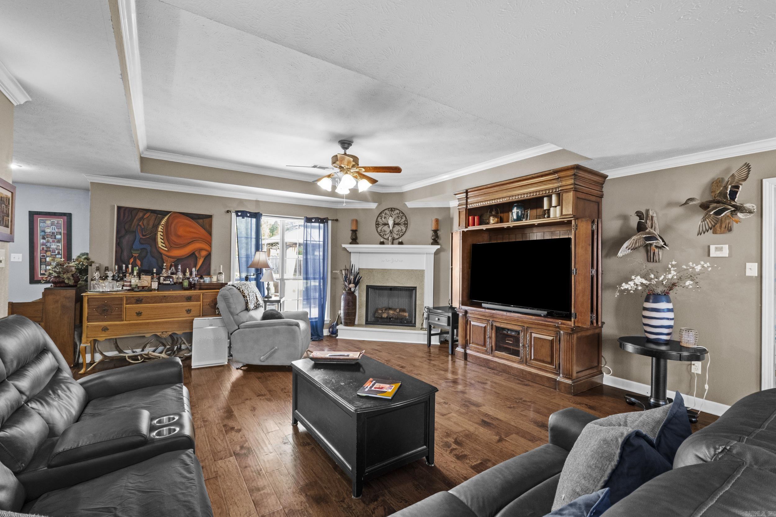 WILHELMINA COVE - Residential