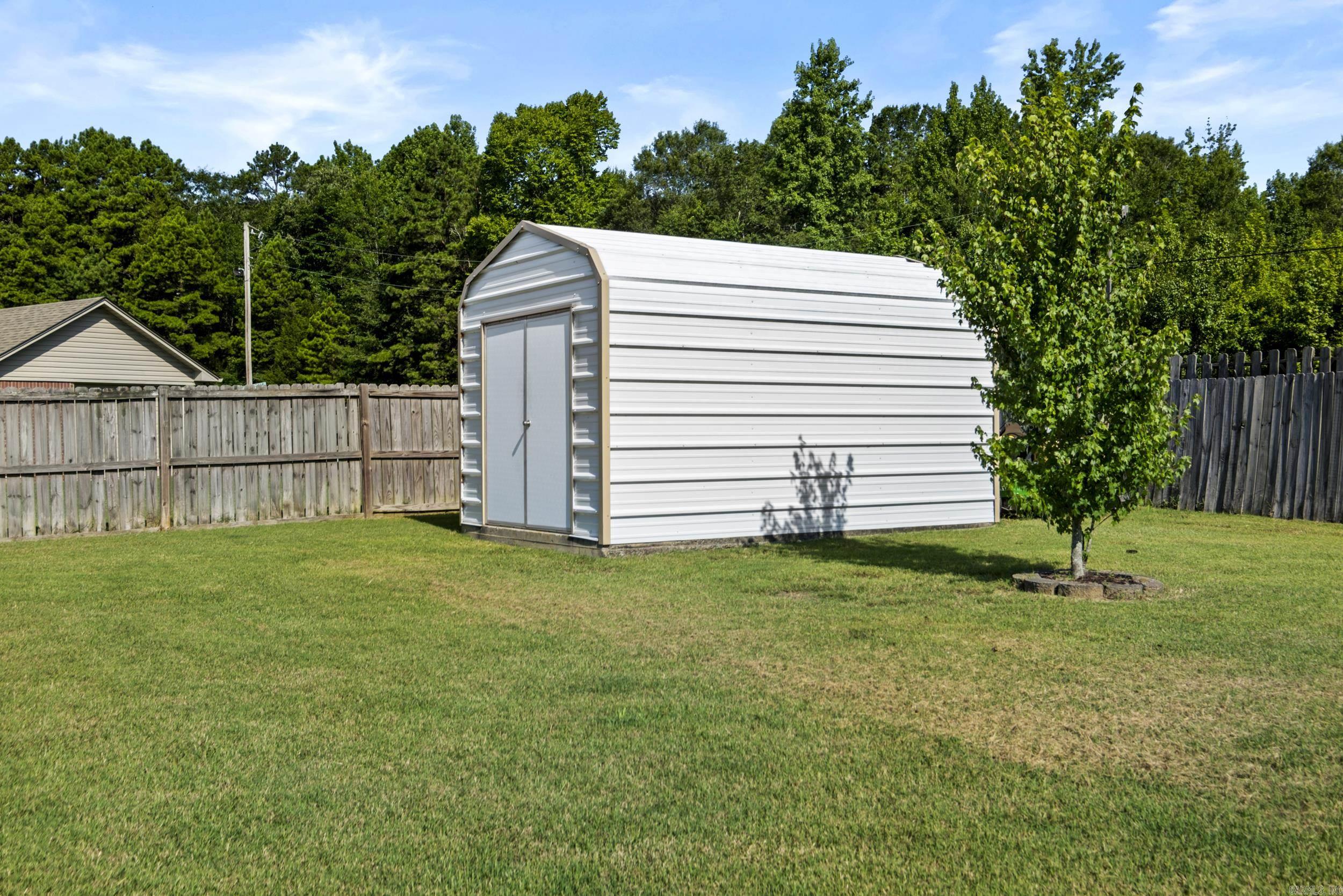 WILHELMINA COVE - Residential