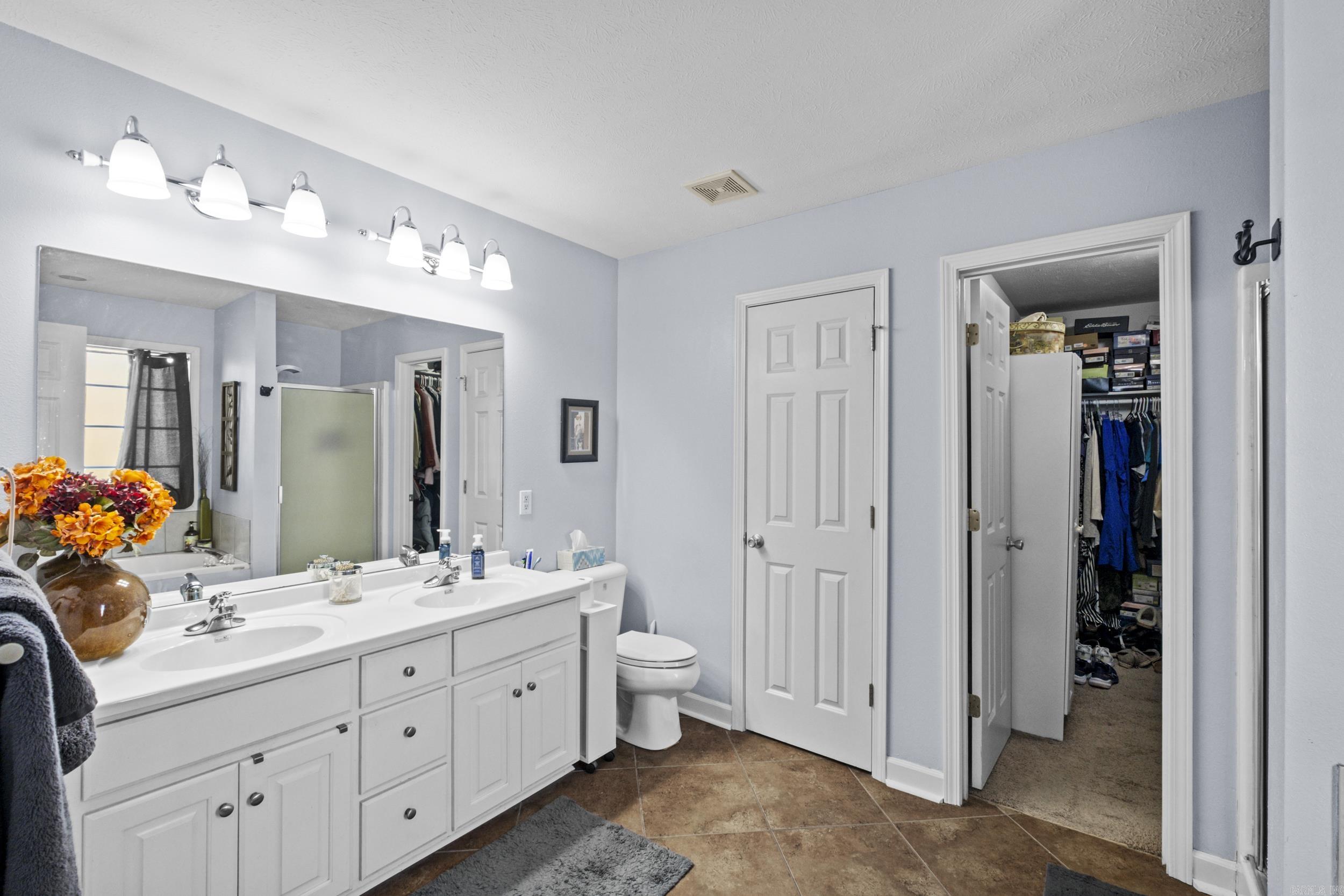 WILHELMINA COVE - Residential