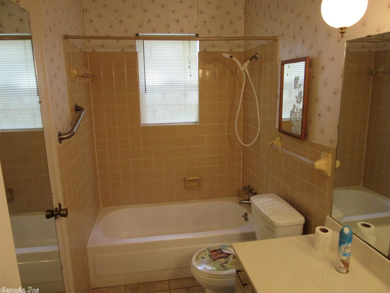 SHANNON HILLS s - Residential