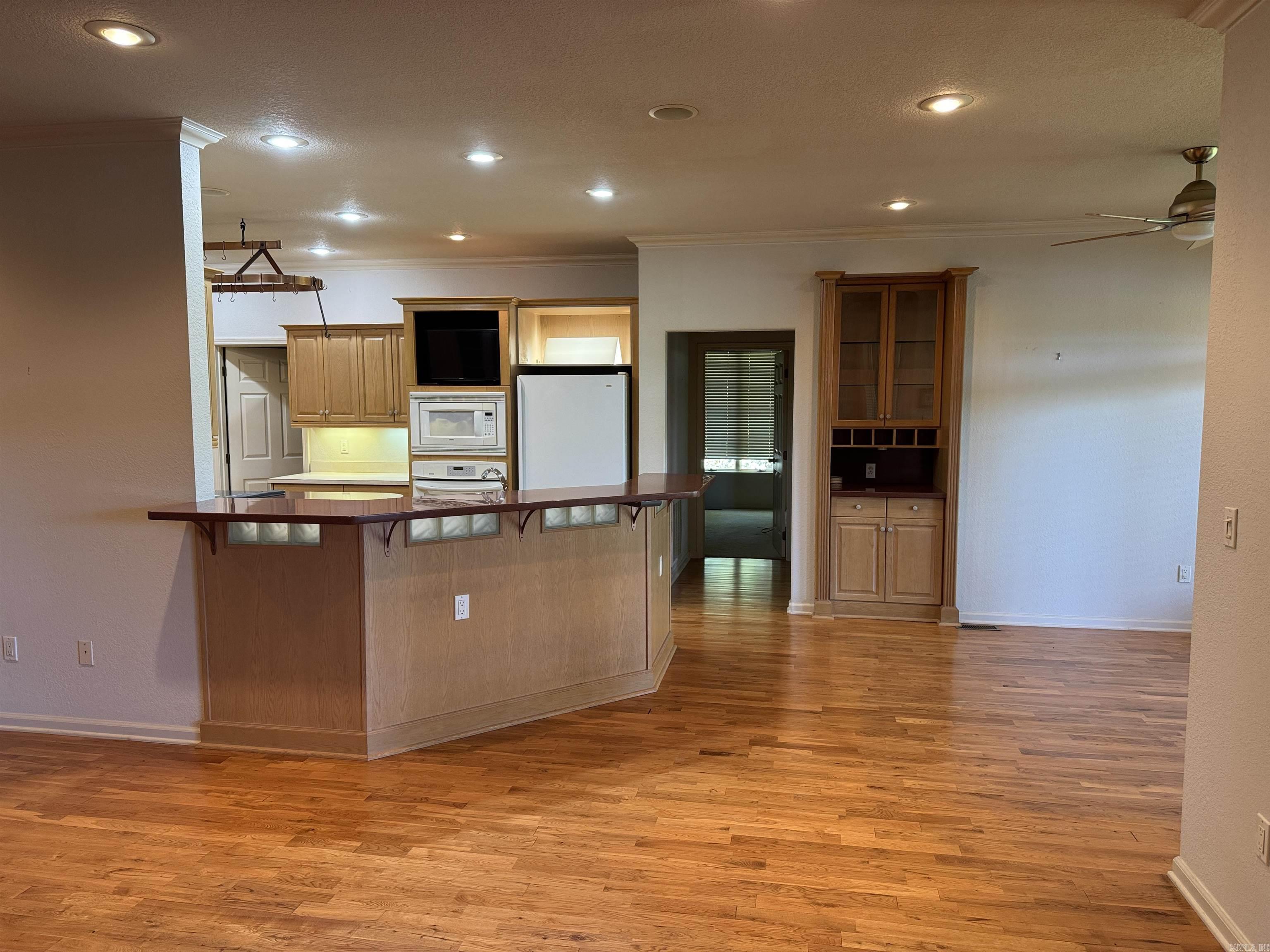 Sky Point Estates-Lake - Residential