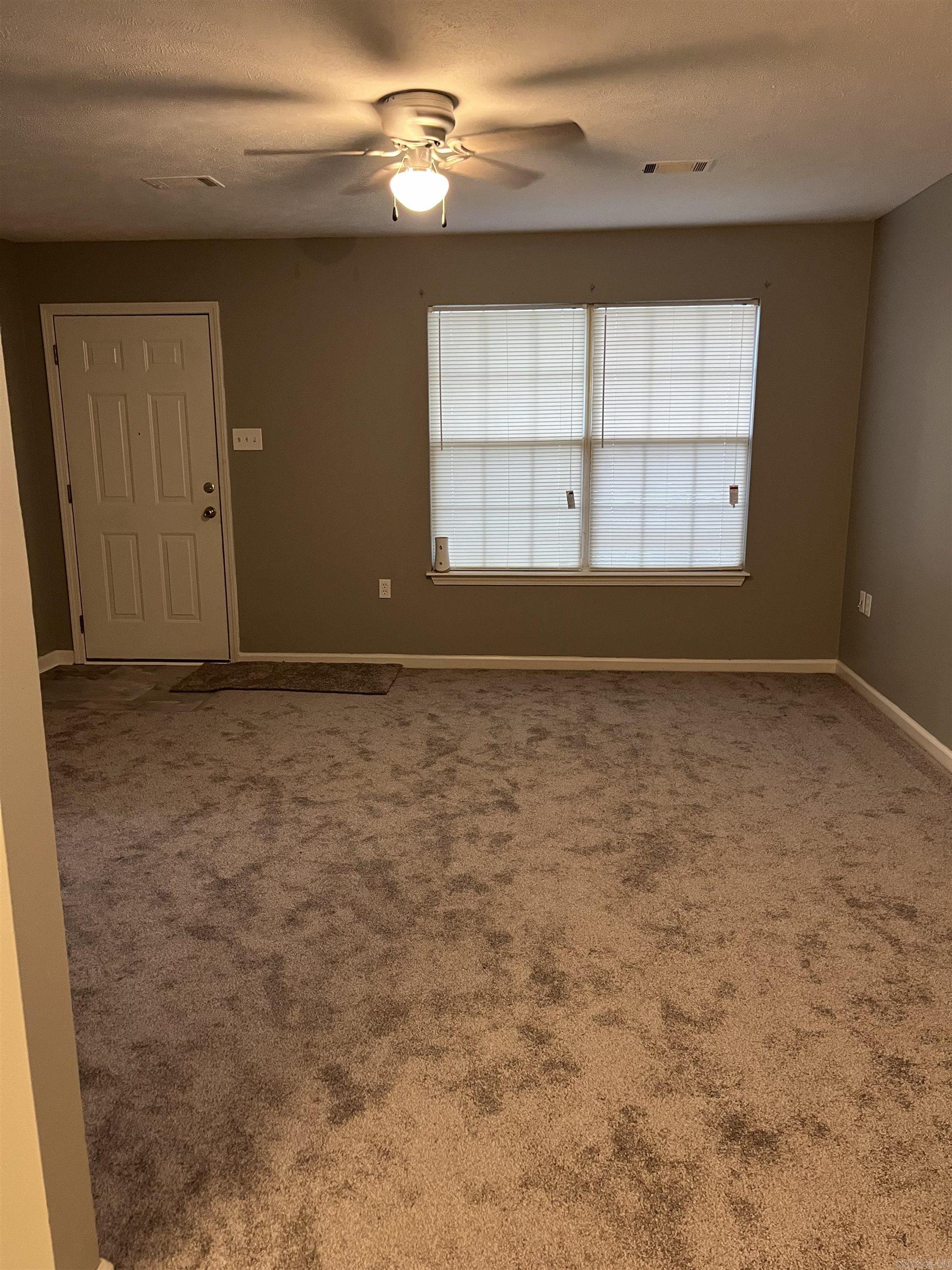 BRIAR SPRINGS - Residential