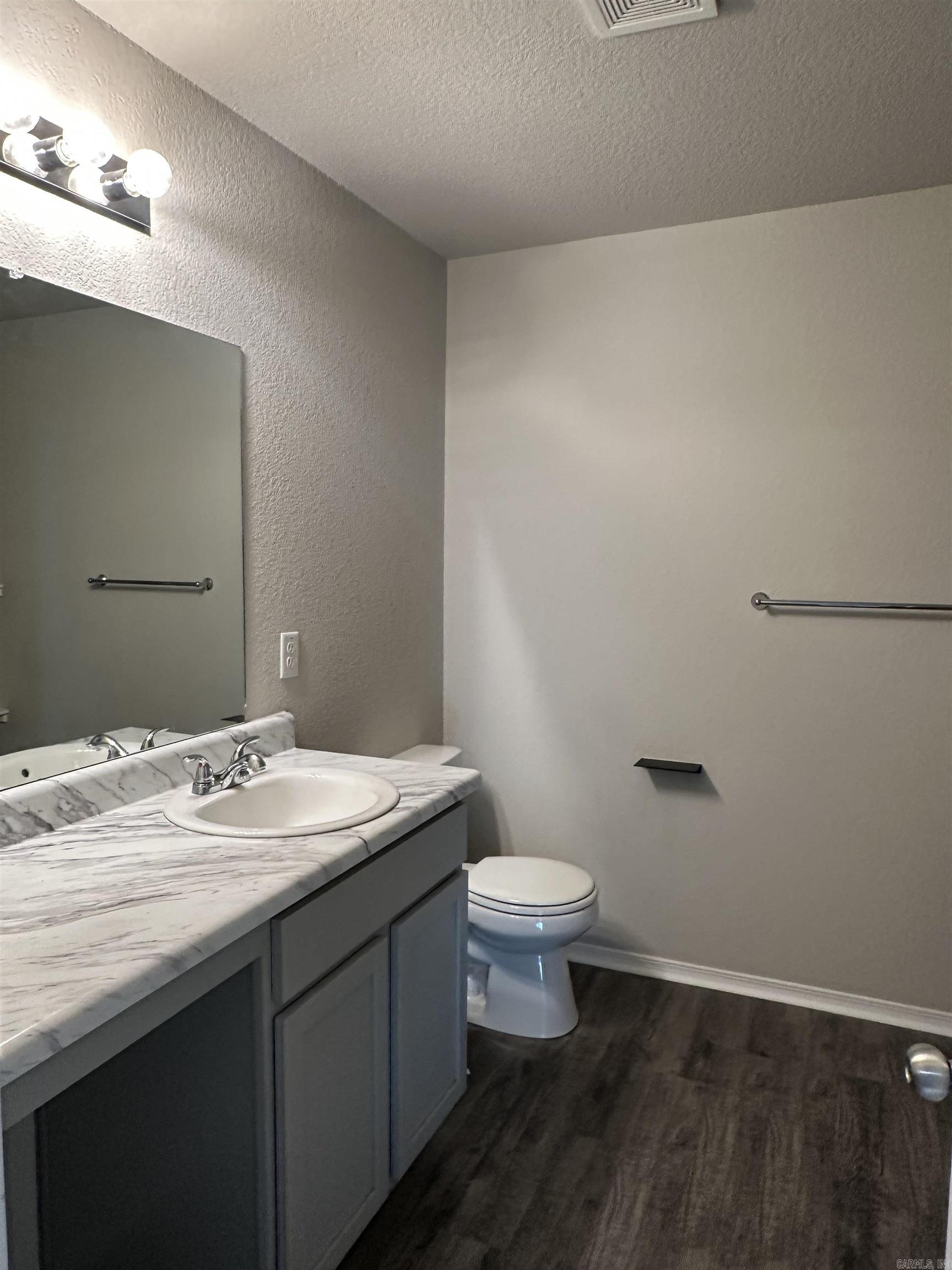 THE MEADOWS - Residential