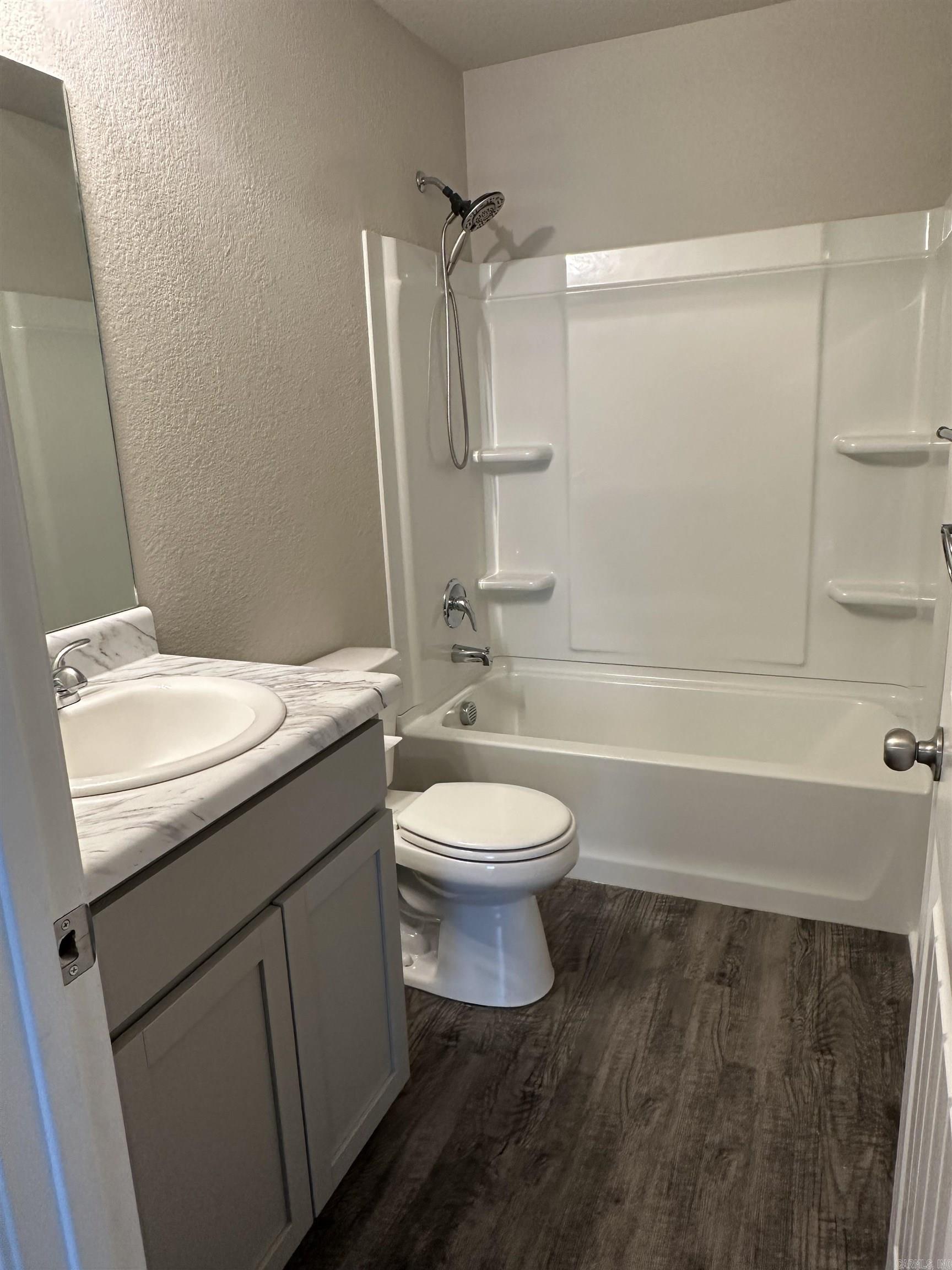 THE MEADOWS - Residential