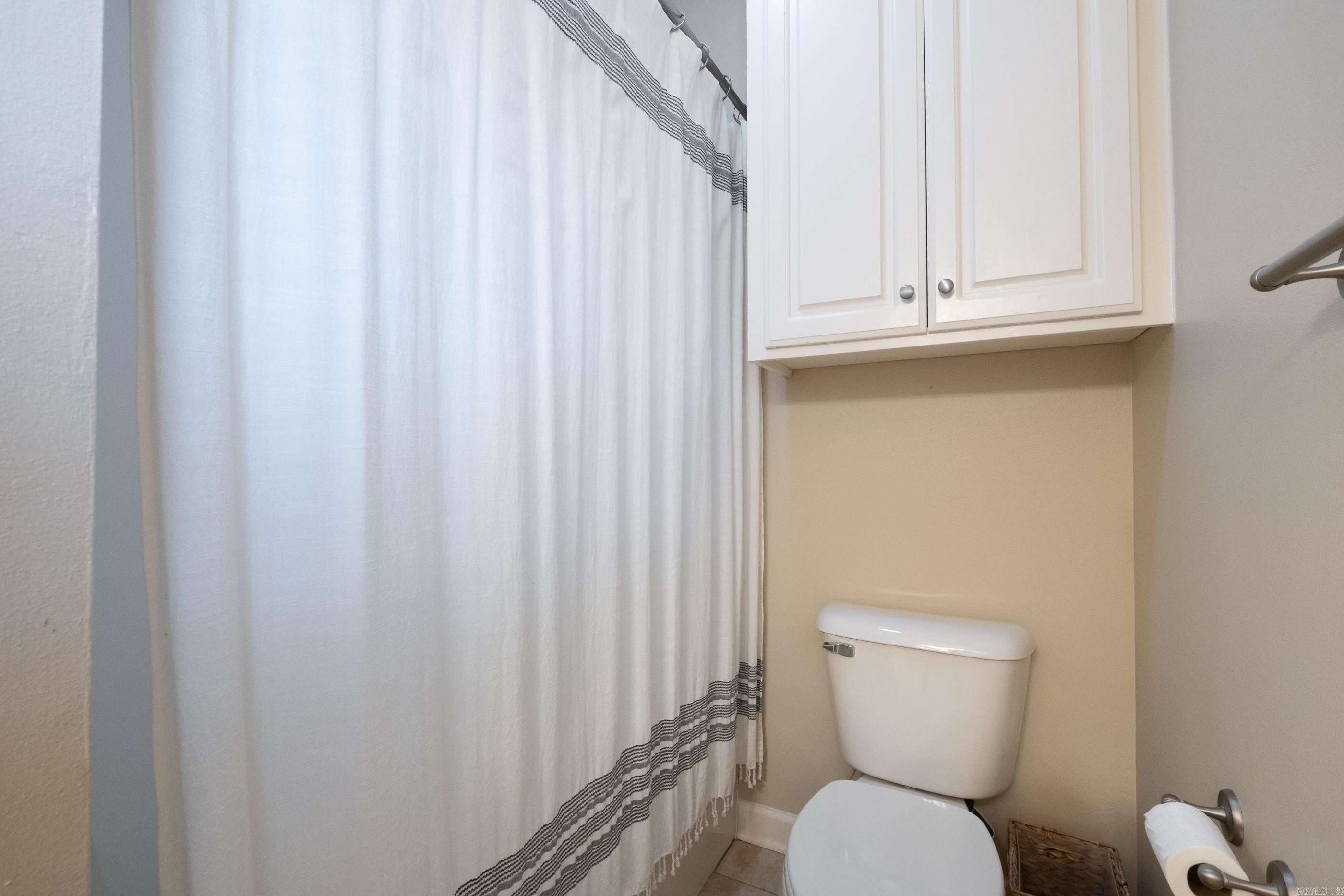 MADISON VALLEY - Residential