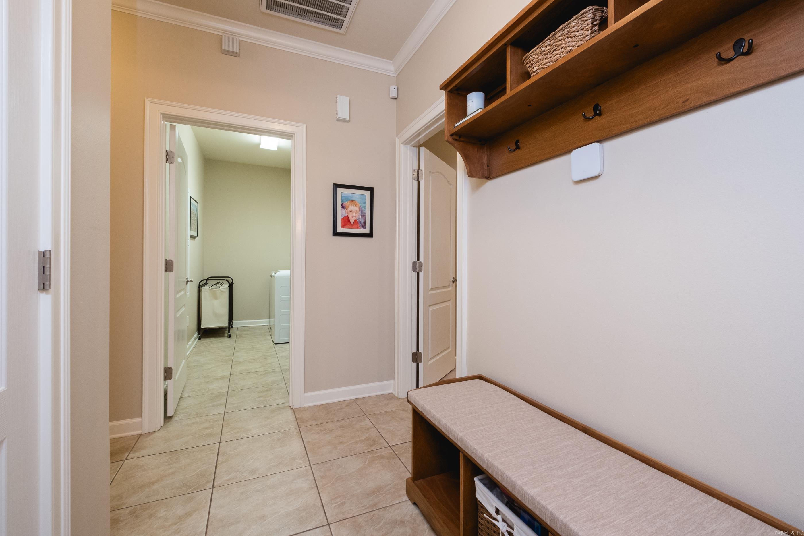 MADISON VALLEY - Residential