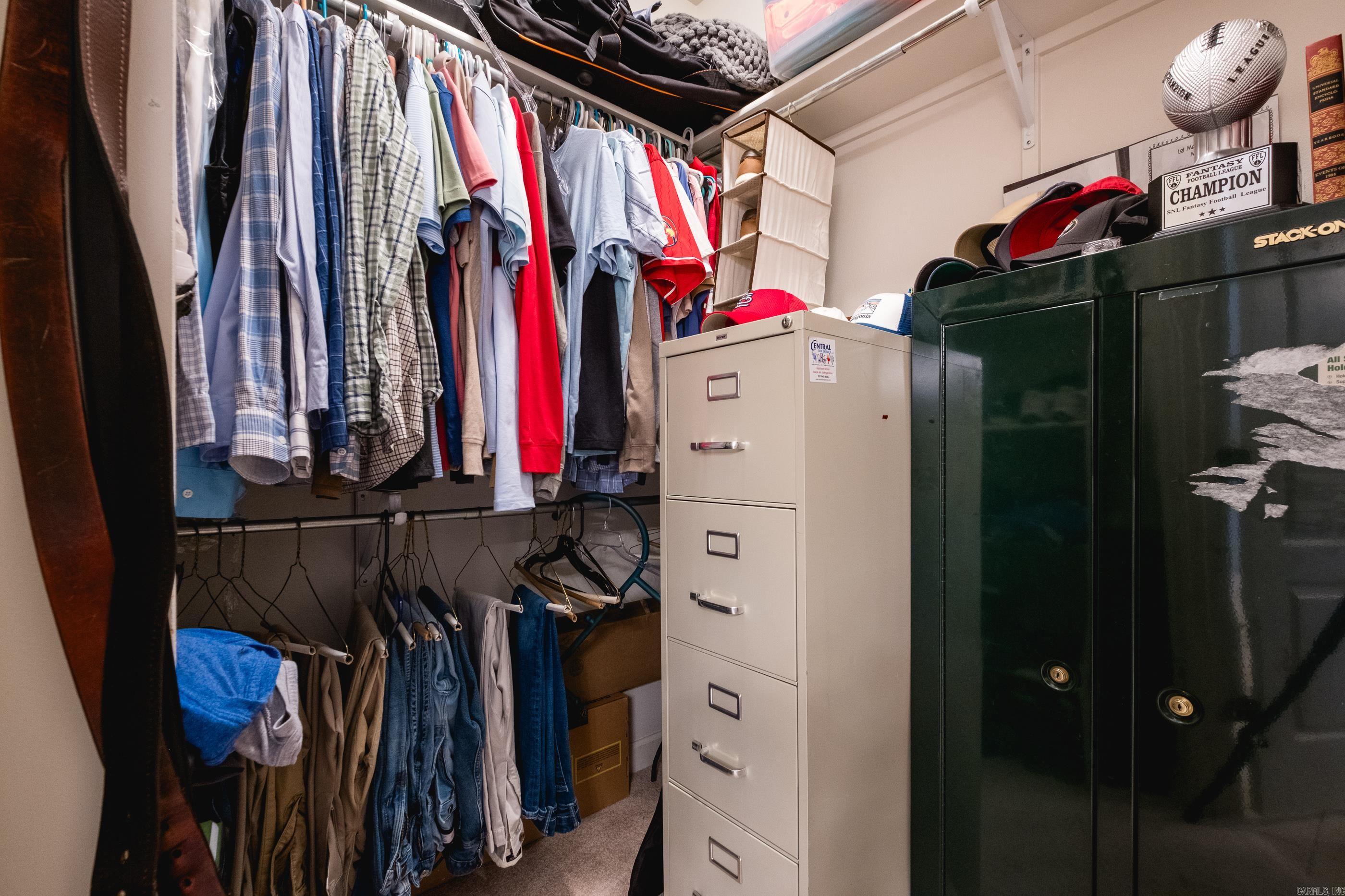 MADISON VALLEY - Residential