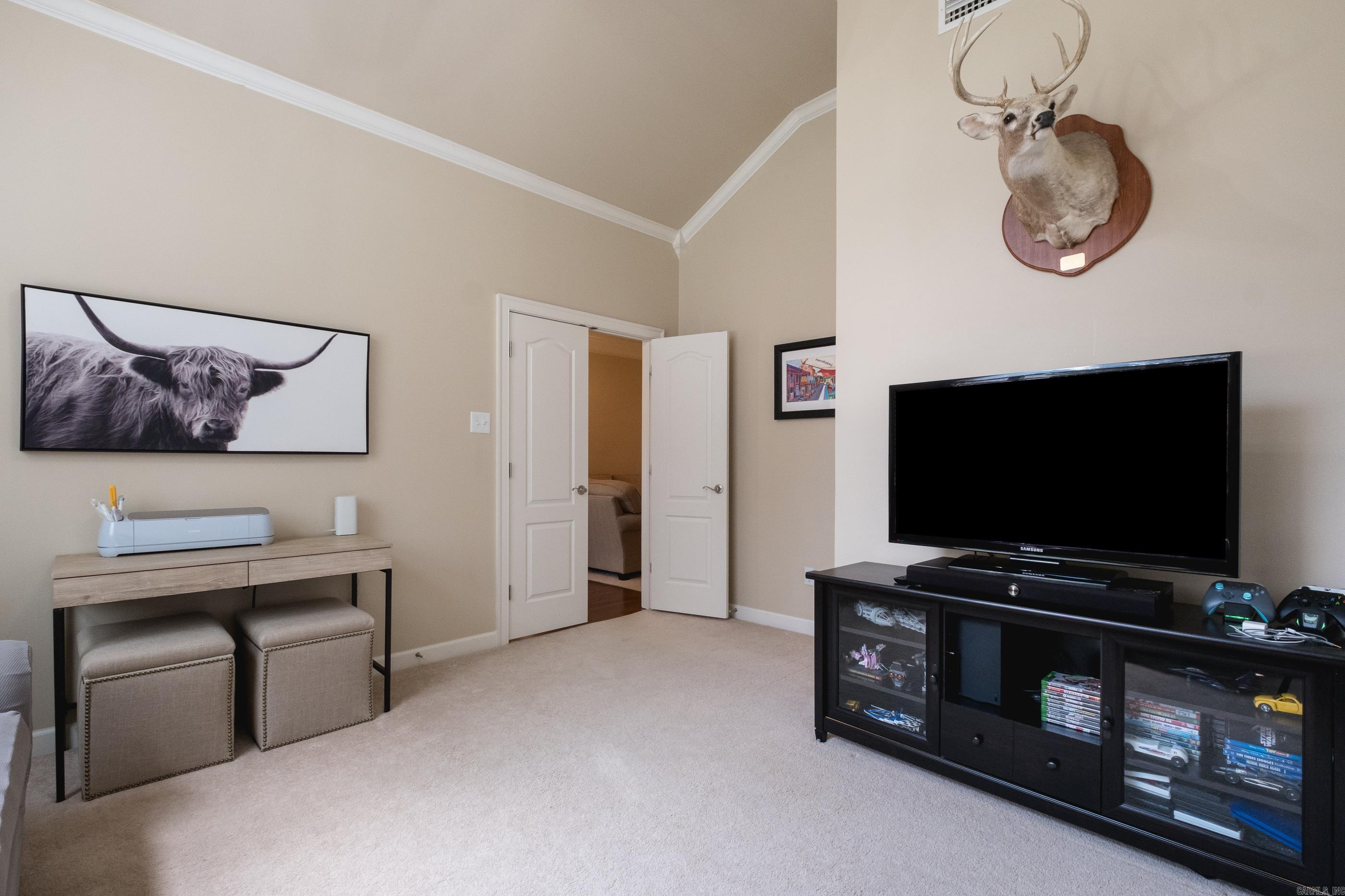 MADISON VALLEY - Residential