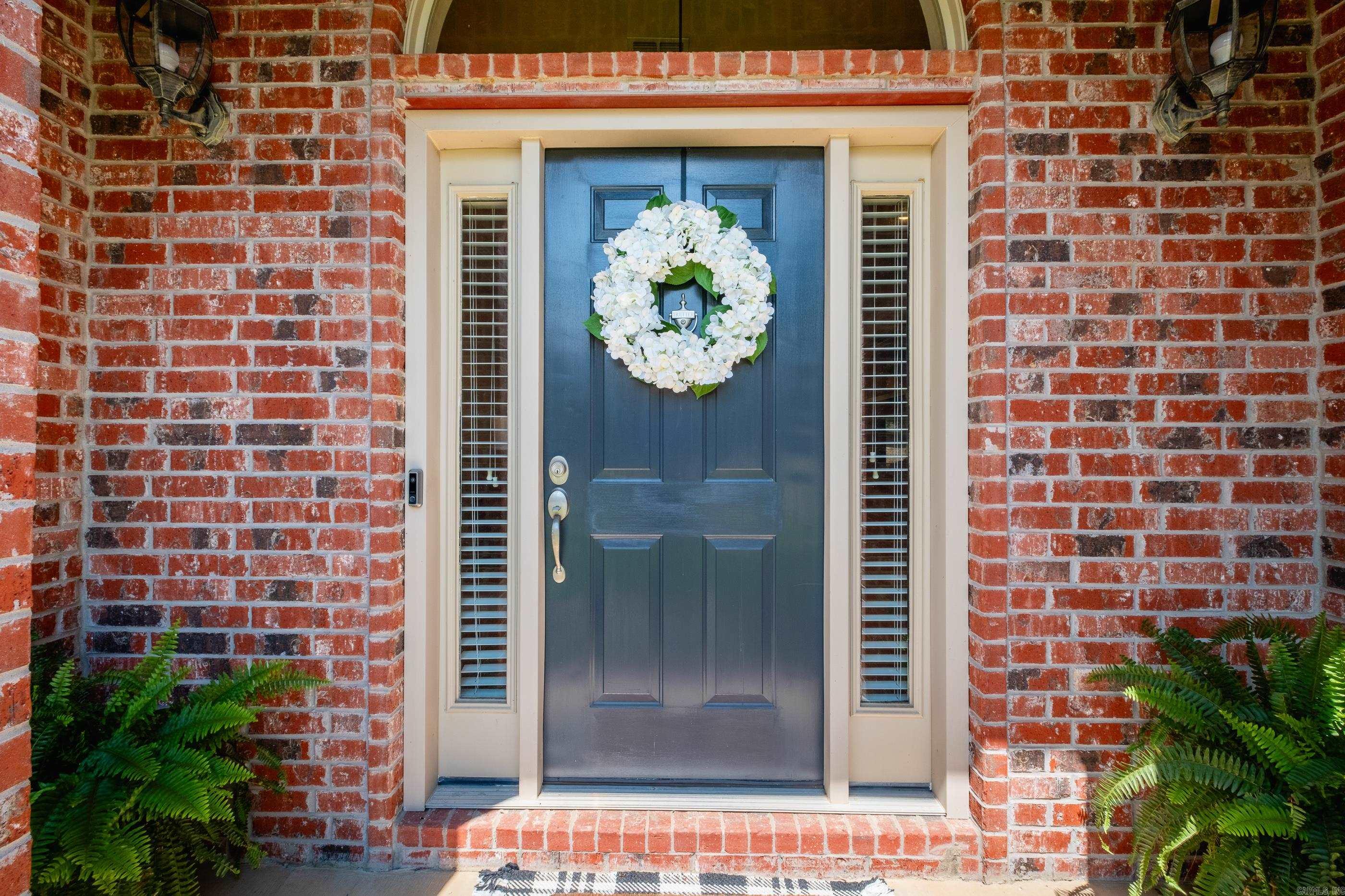 MADISON VALLEY - Residential