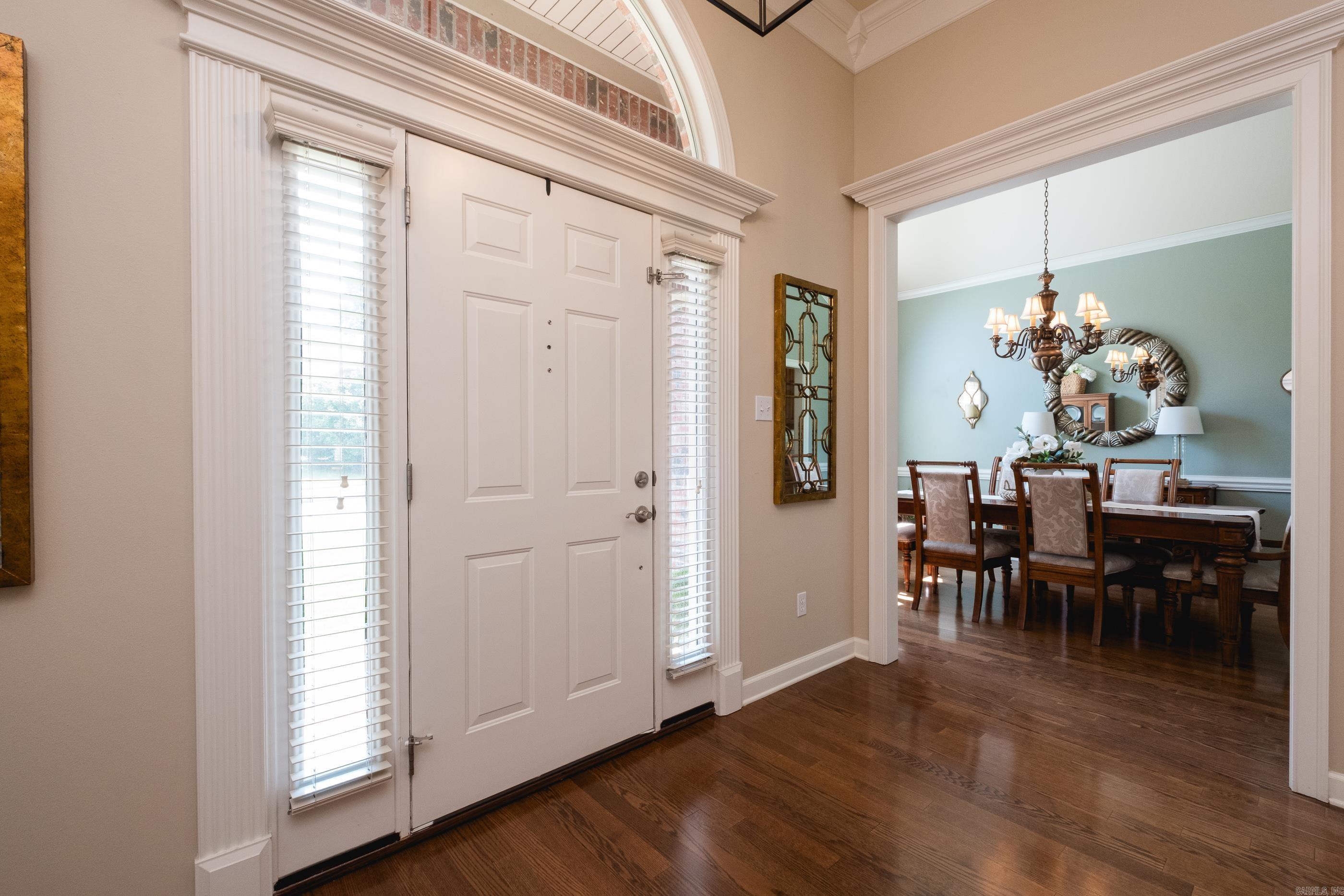 MADISON VALLEY - Residential