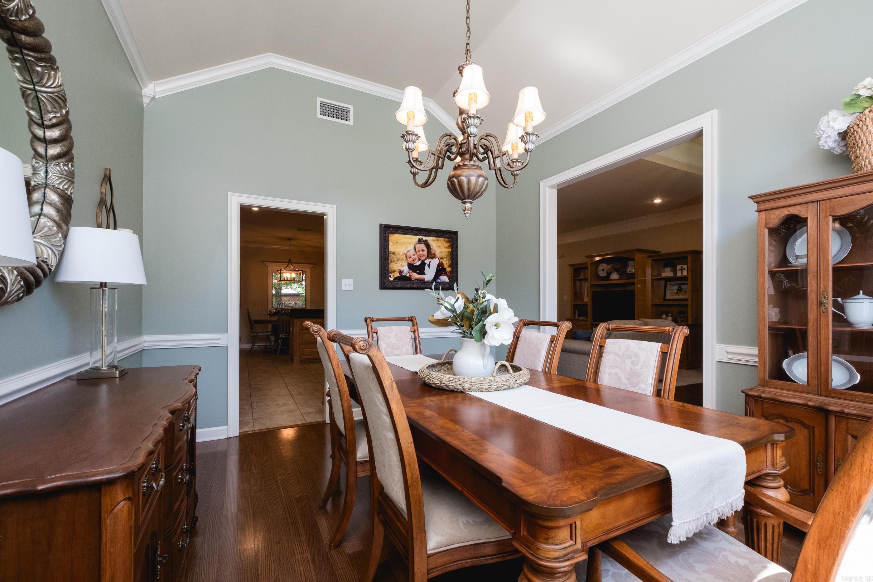 MADISON VALLEY - Residential