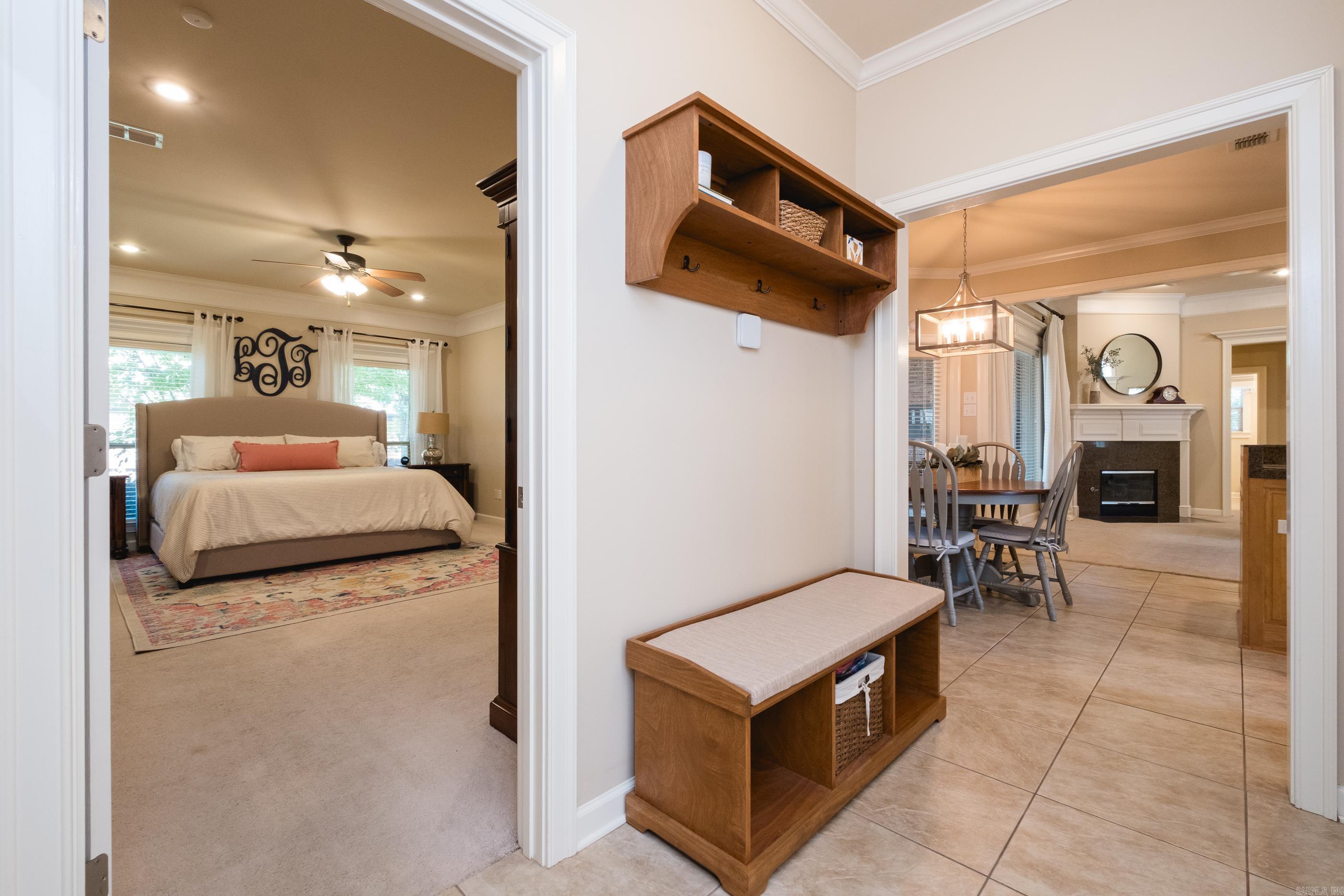 MADISON VALLEY - Residential