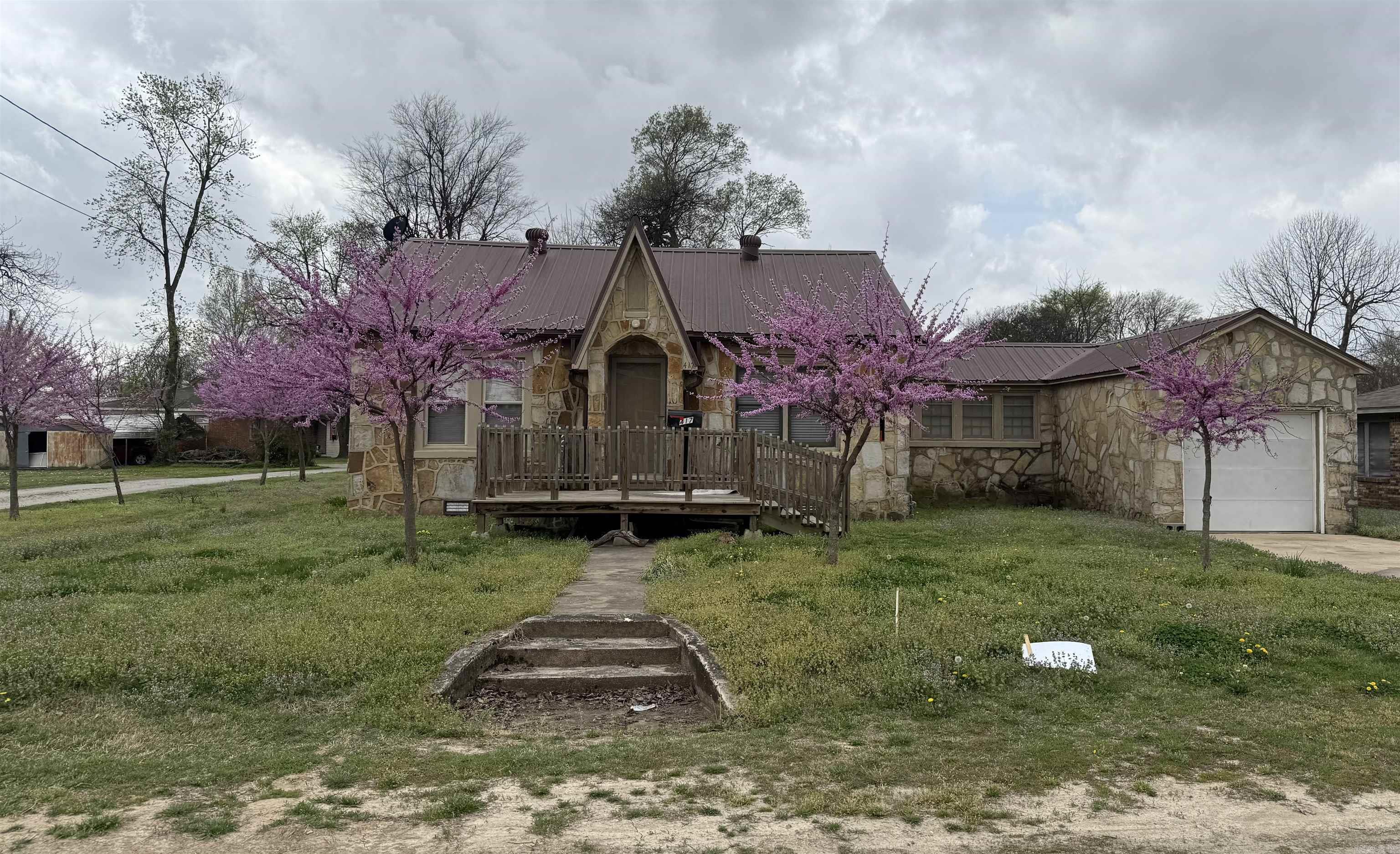 FONTAINES - Residential