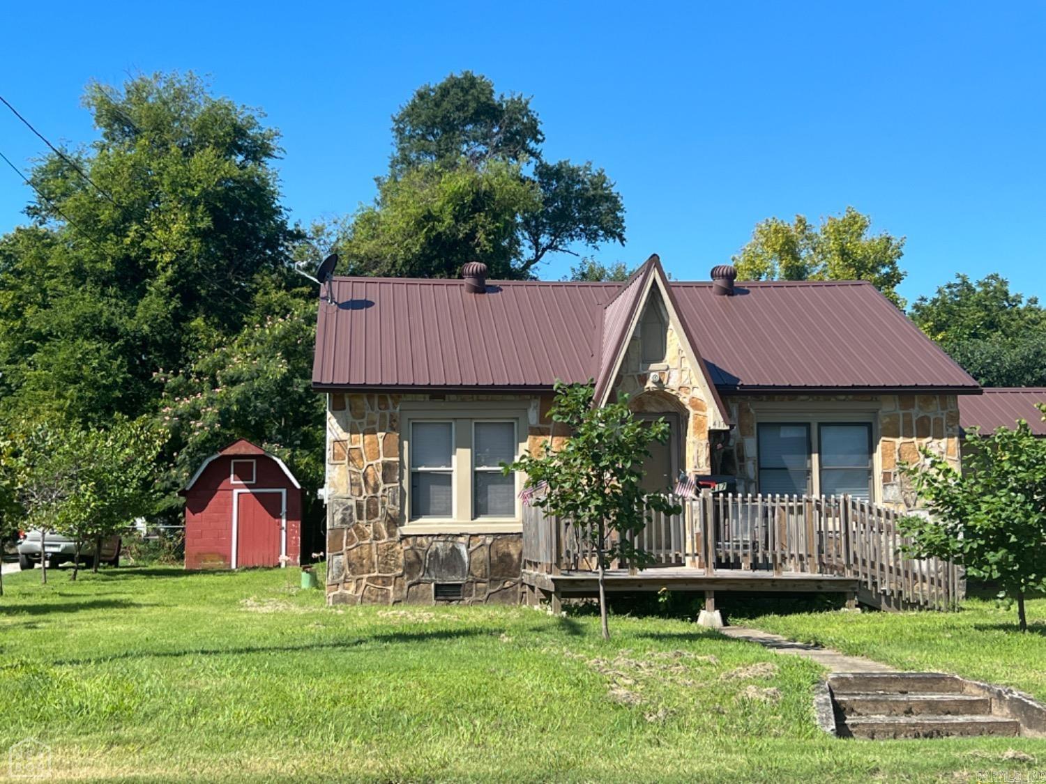 FONTAINES - Residential