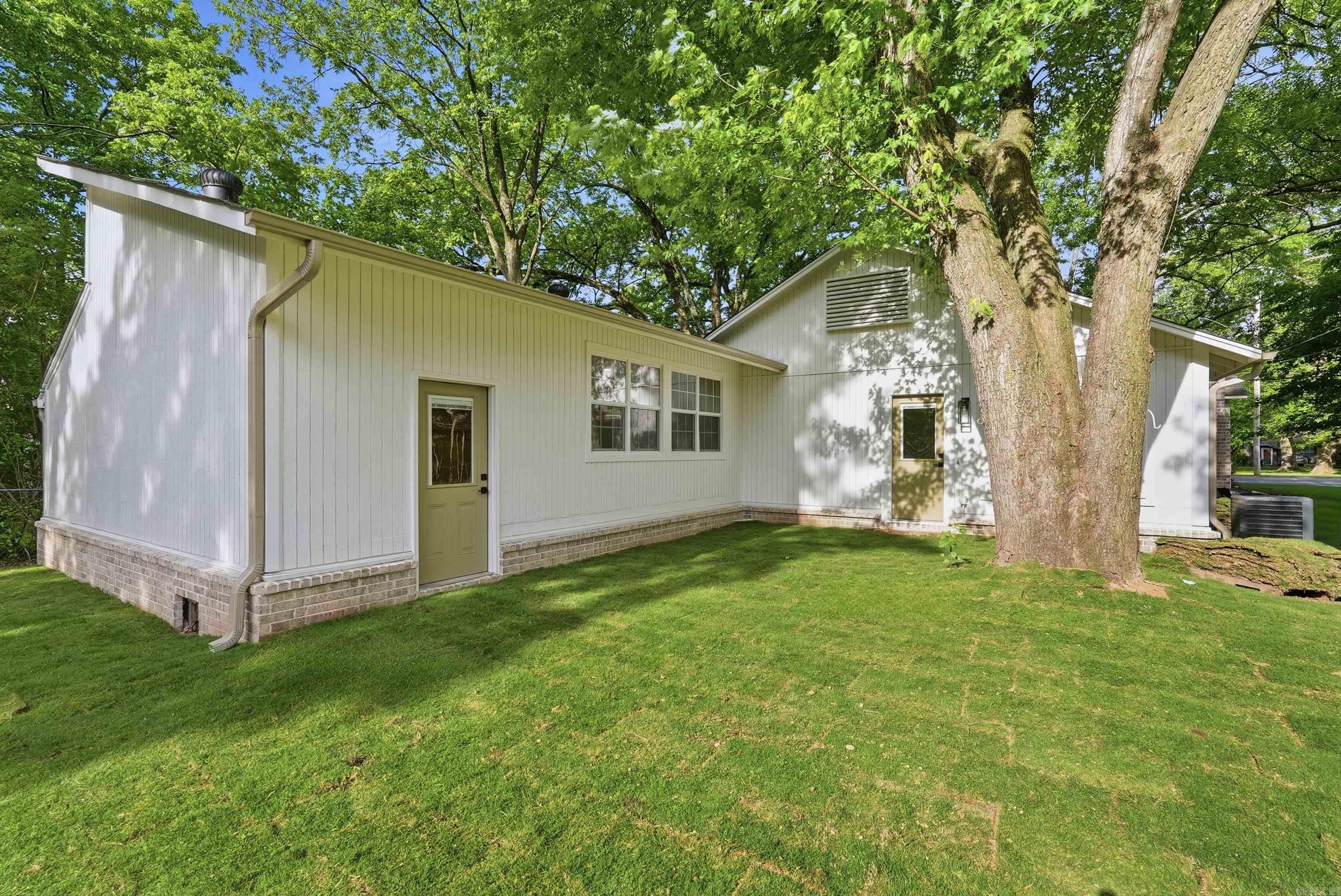 DAVIS & GARVIN - Residential