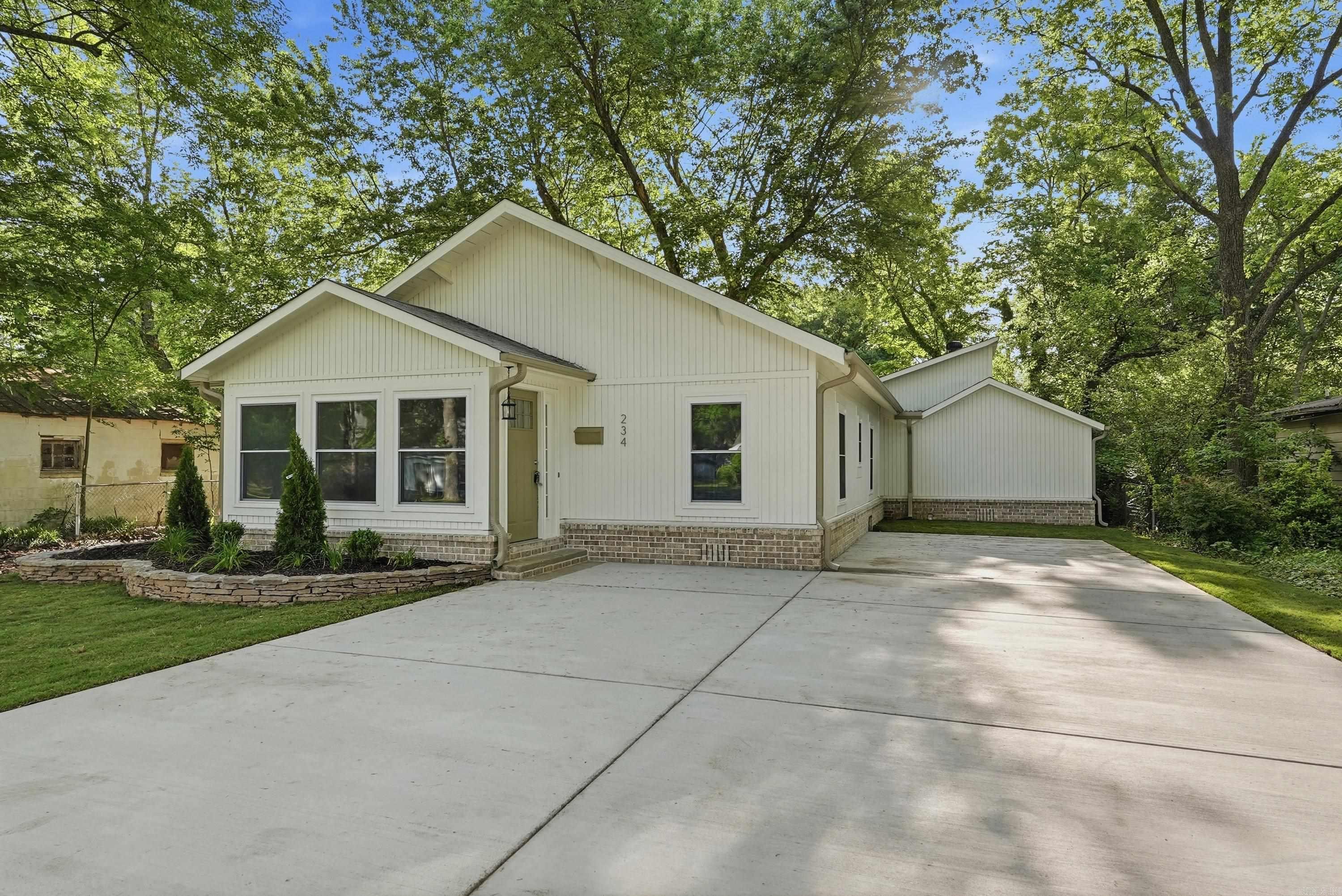 DAVIS & GARVIN - Residential