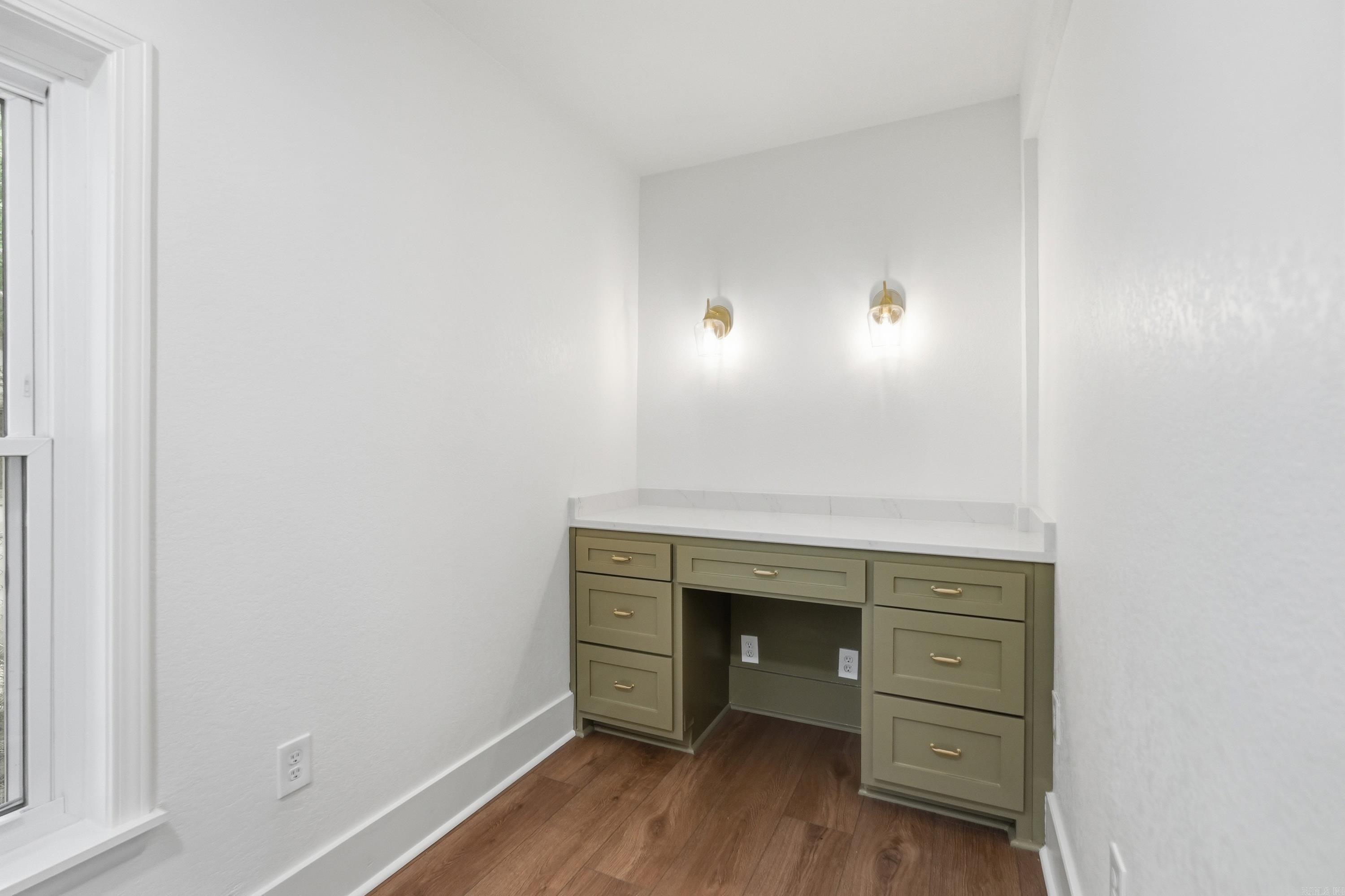 DAVIS & GARVIN - Residential