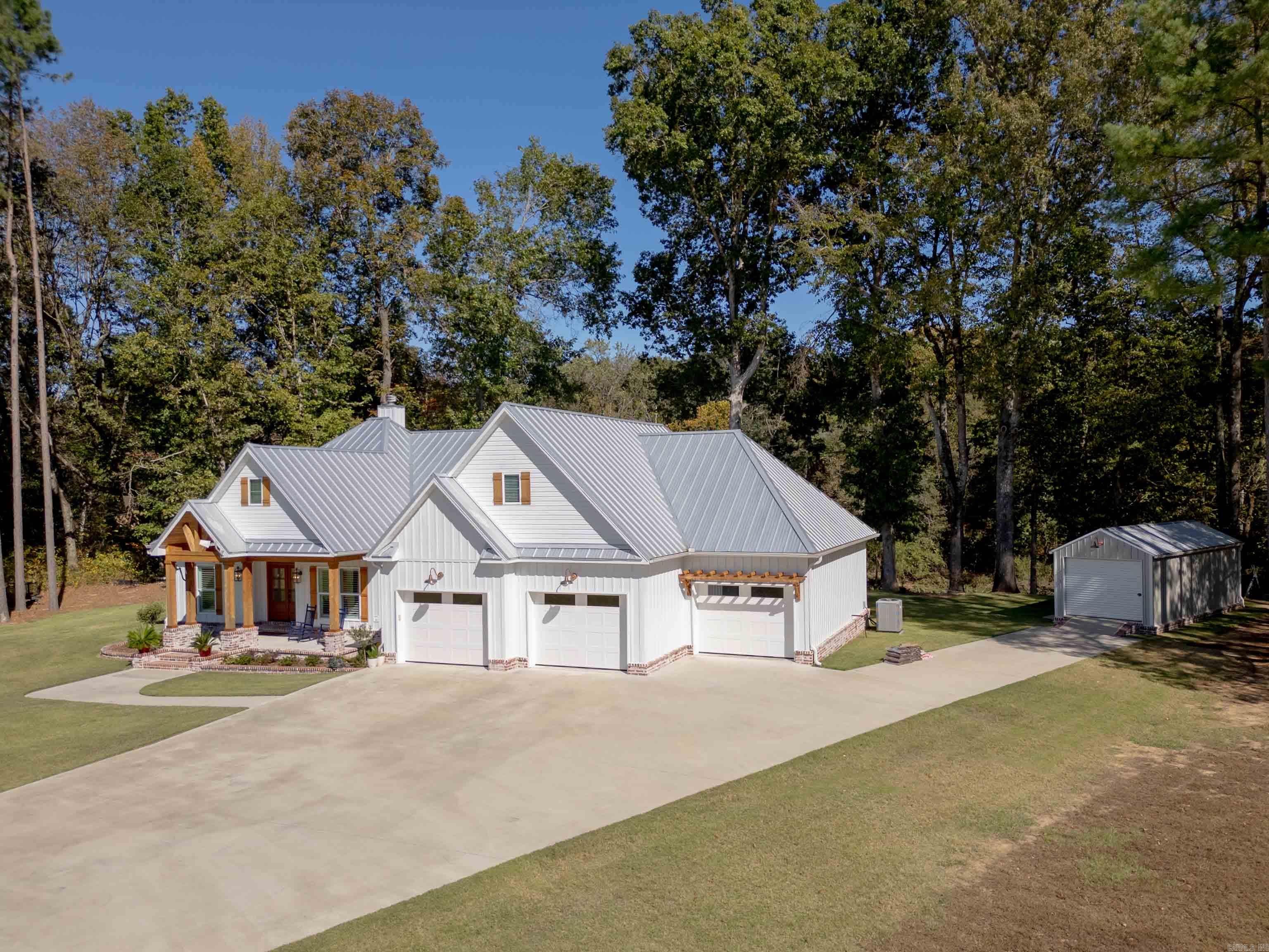 Metes & Bounds - Residential