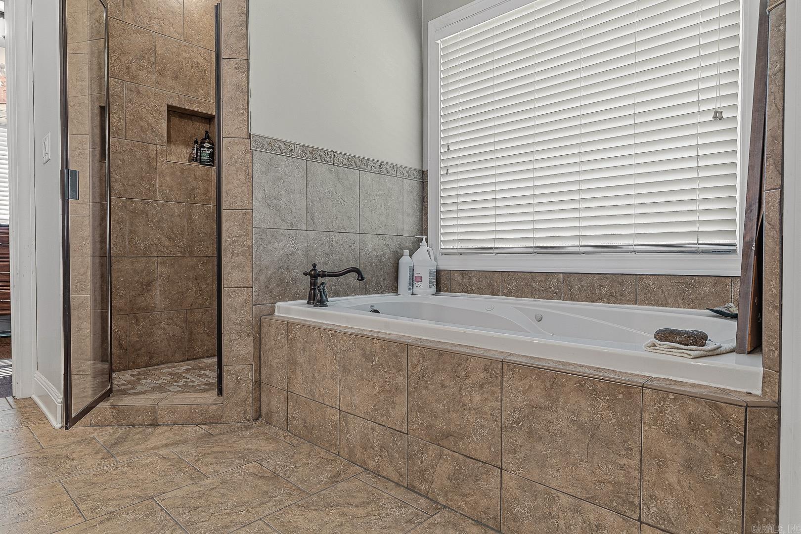 Dunwoody-Huntcliff - Residential