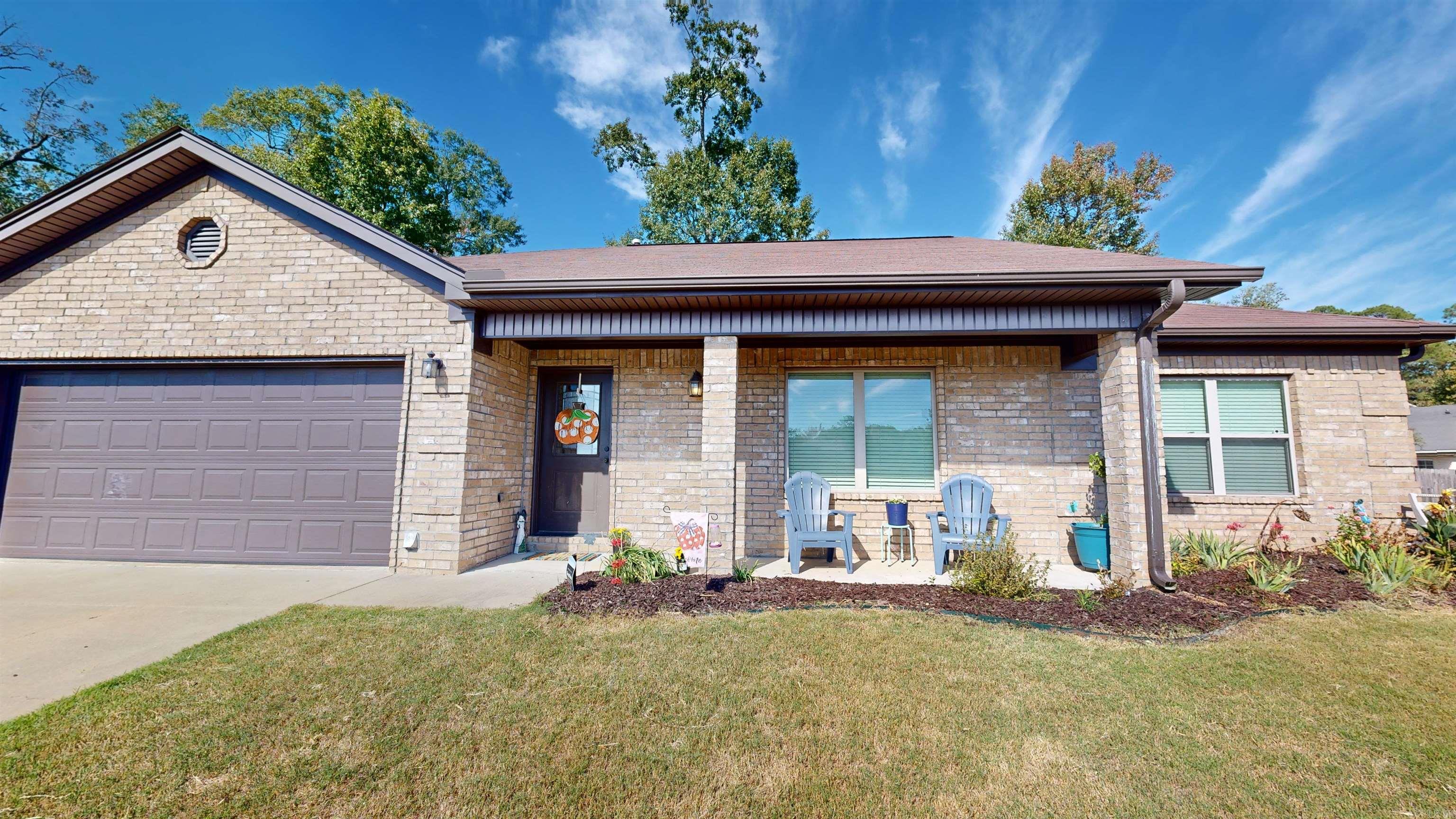 PLEASANT FOREST - Residential