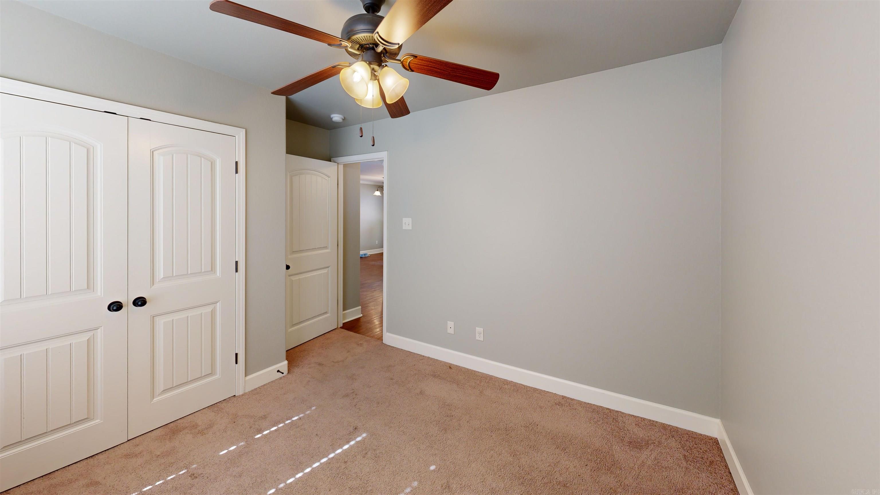 PLEASANT FOREST - Residential