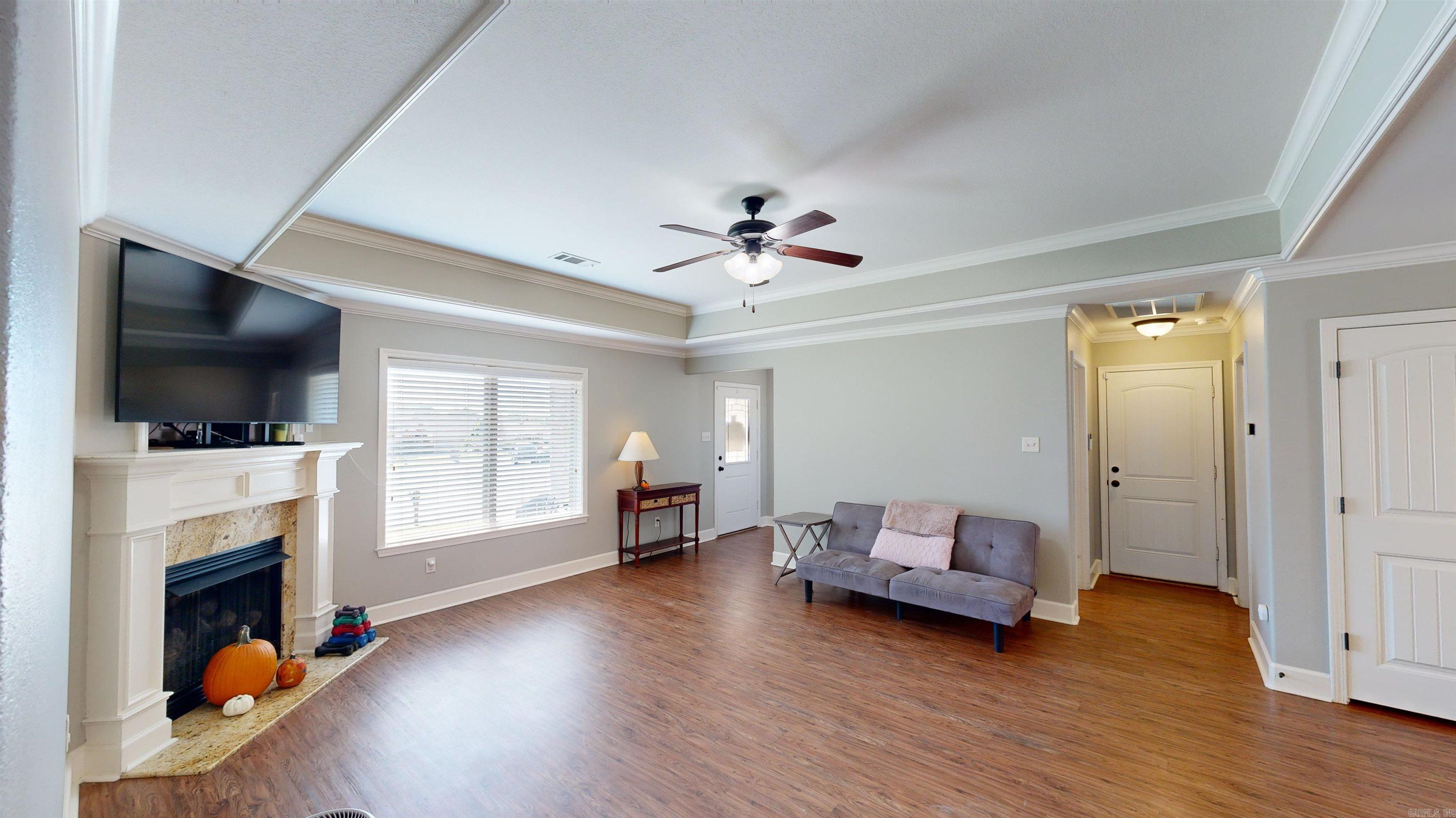 PLEASANT FOREST - Residential