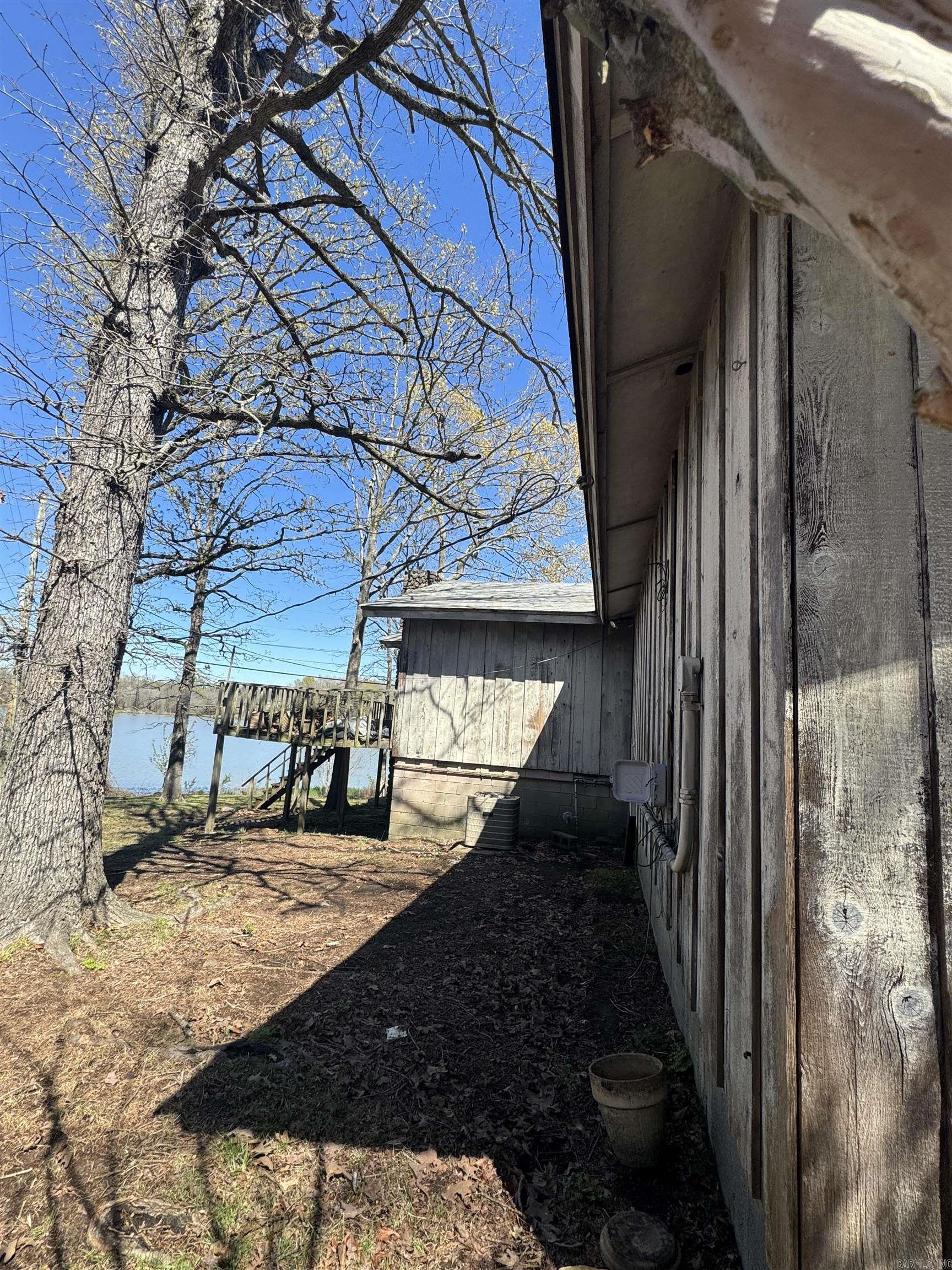 INDIANHEAD LAKES EST - Residential