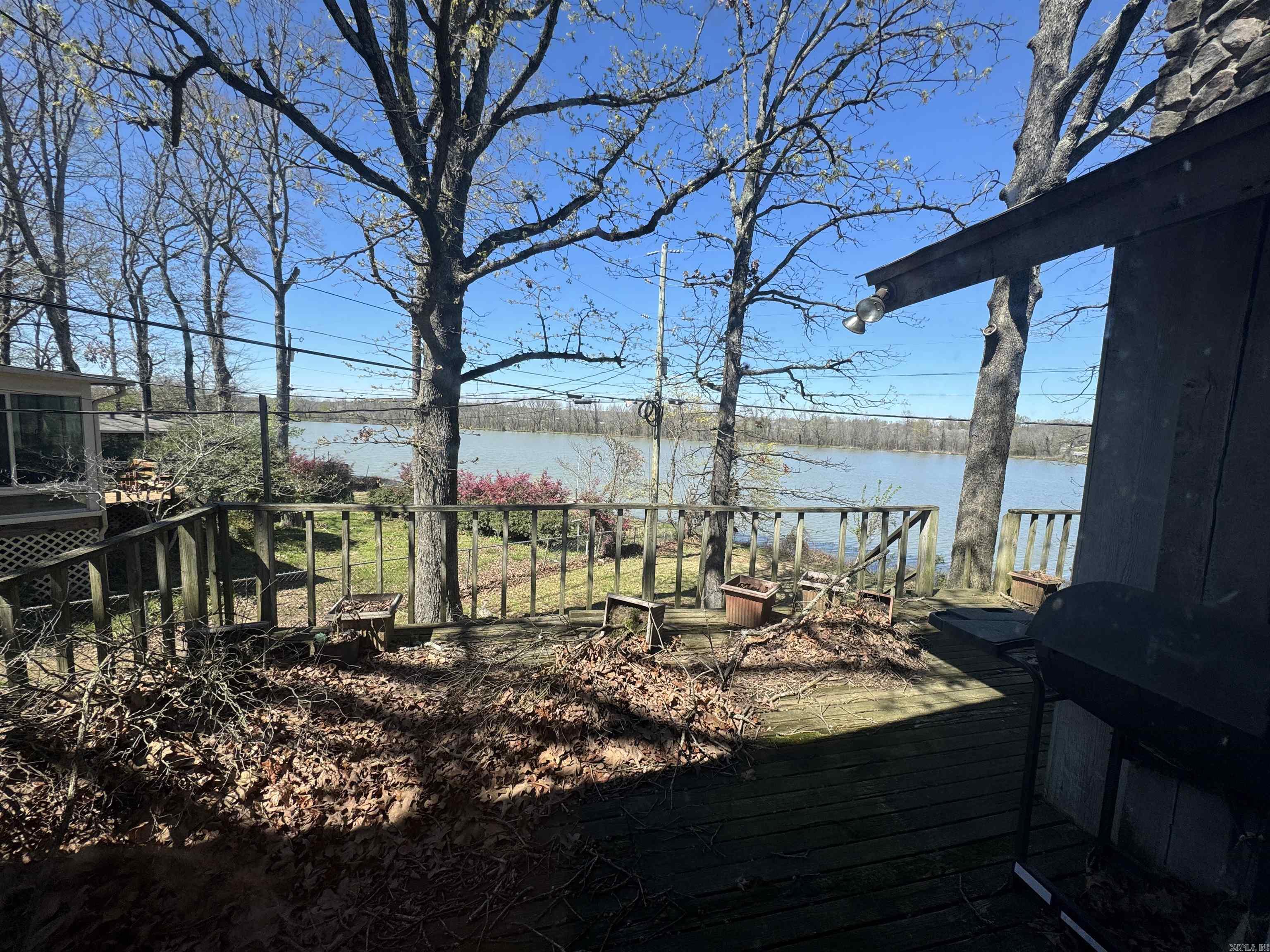 INDIANHEAD LAKES EST - Residential