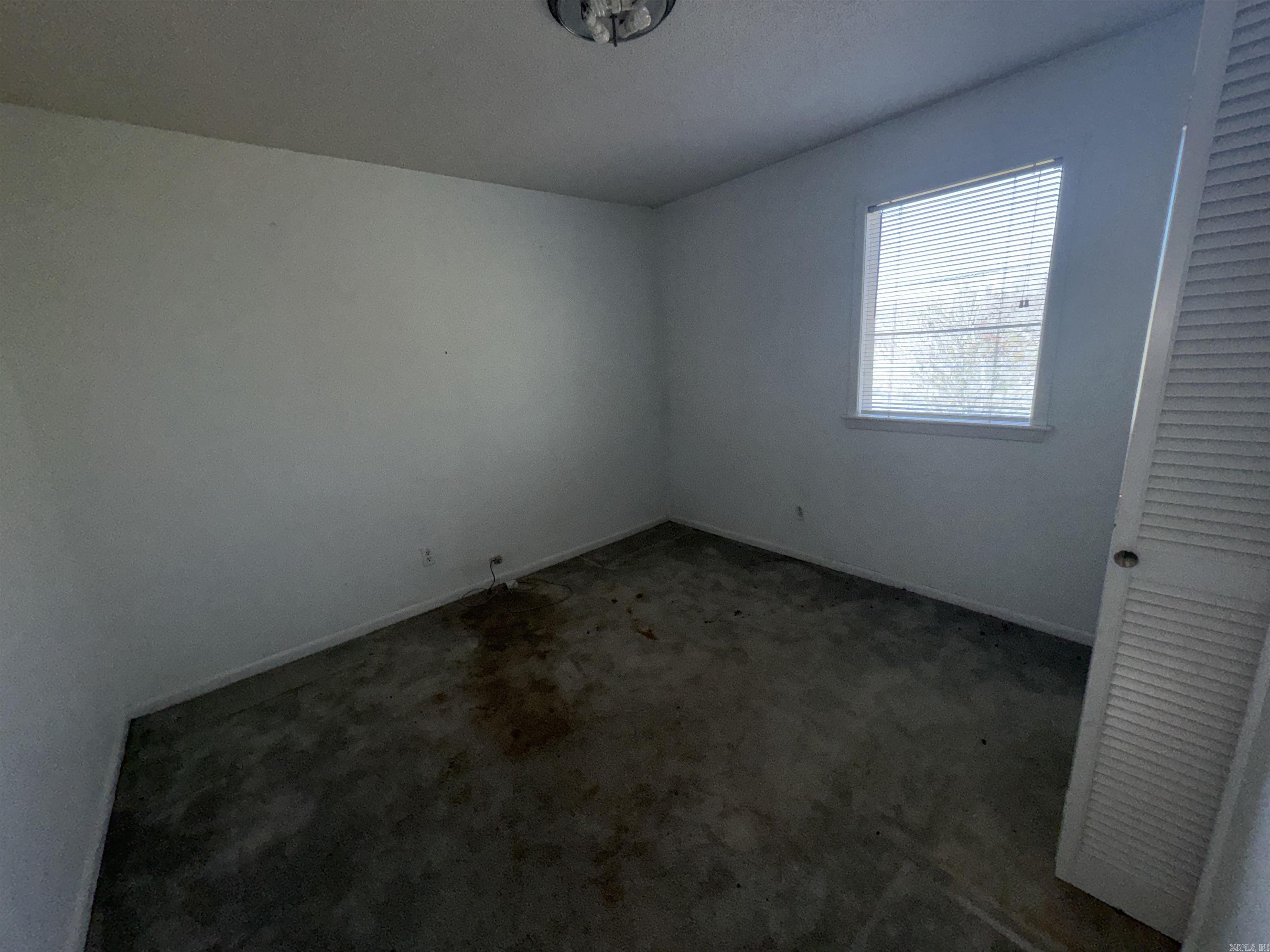 INDIANHEAD LAKES EST - Residential