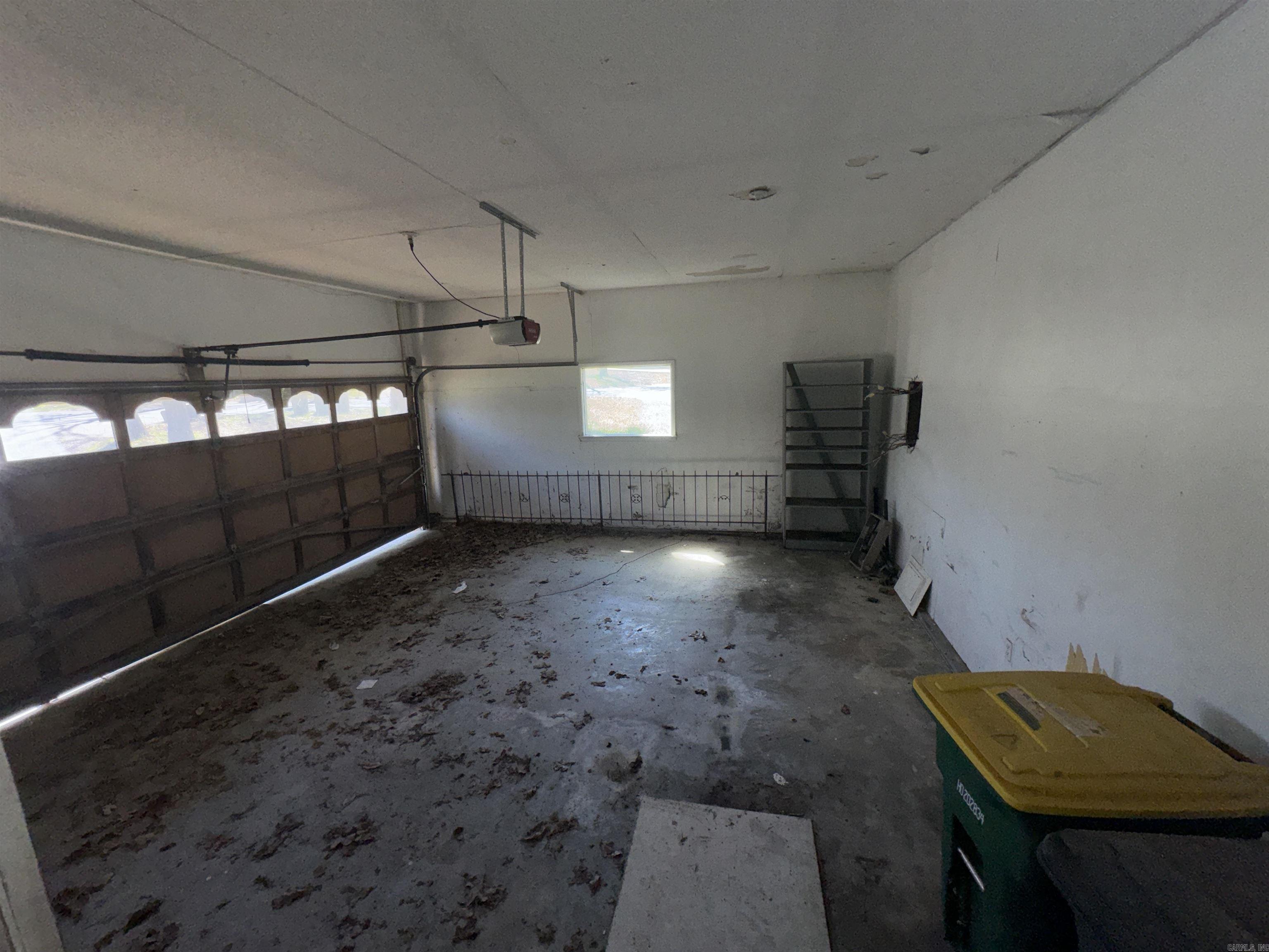 INDIANHEAD LAKES EST - Residential