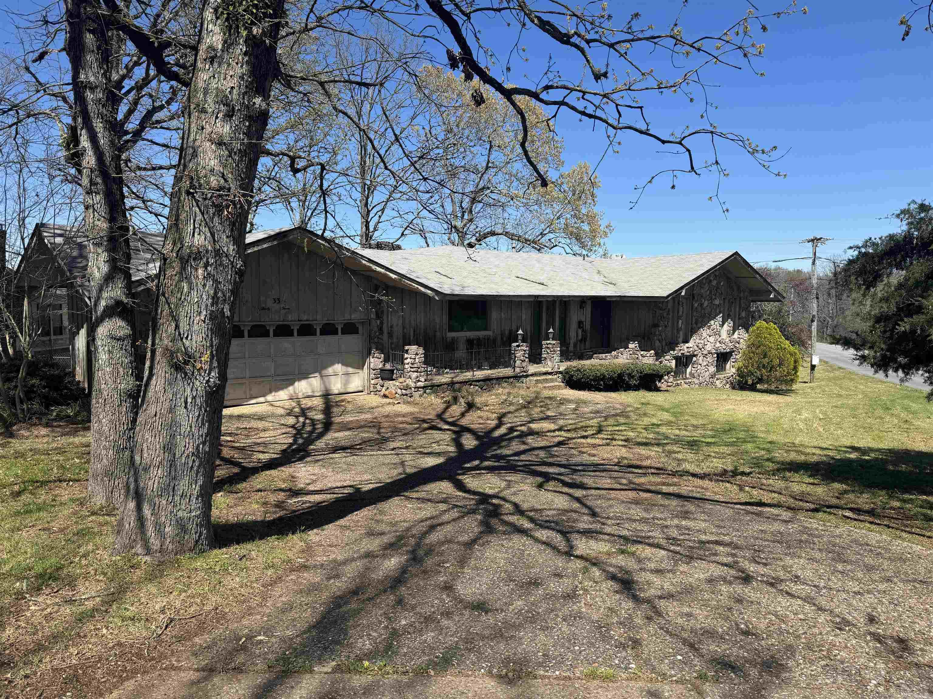 INDIANHEAD LAKES EST - Residential