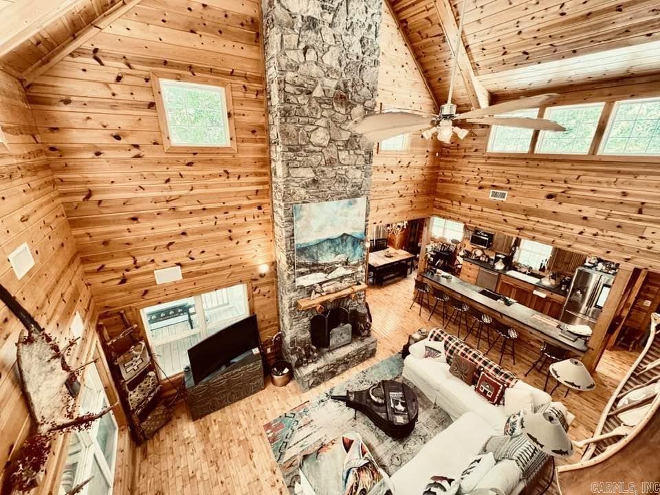 WHITE RIVER ESTATES - Residential