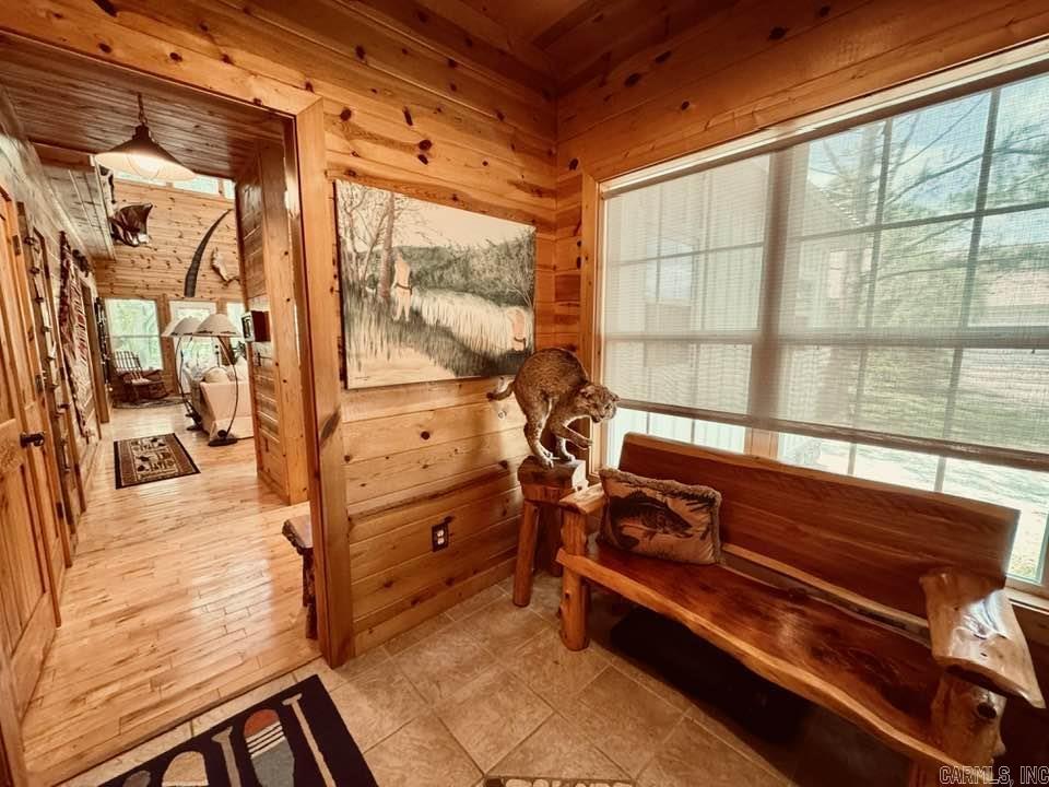 WHITE RIVER ESTATES - Residential