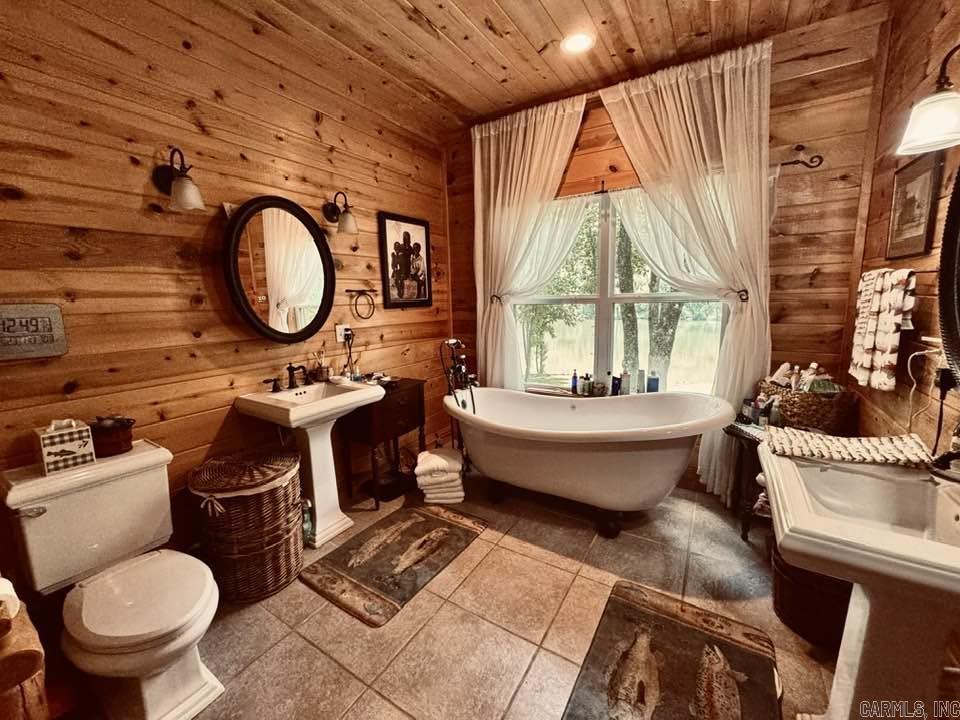 WHITE RIVER ESTATES - Residential
