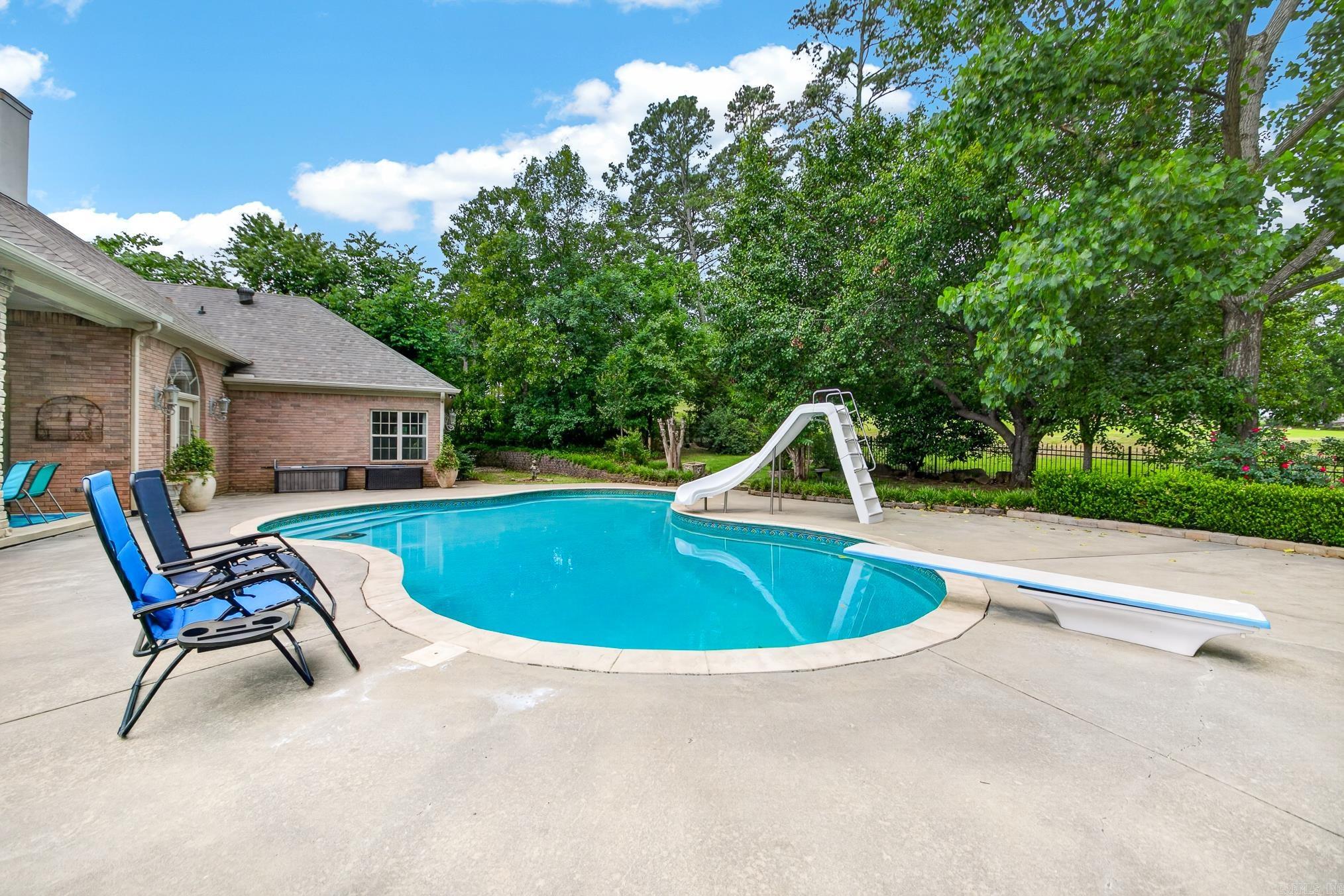 GREYSTONE - Residential