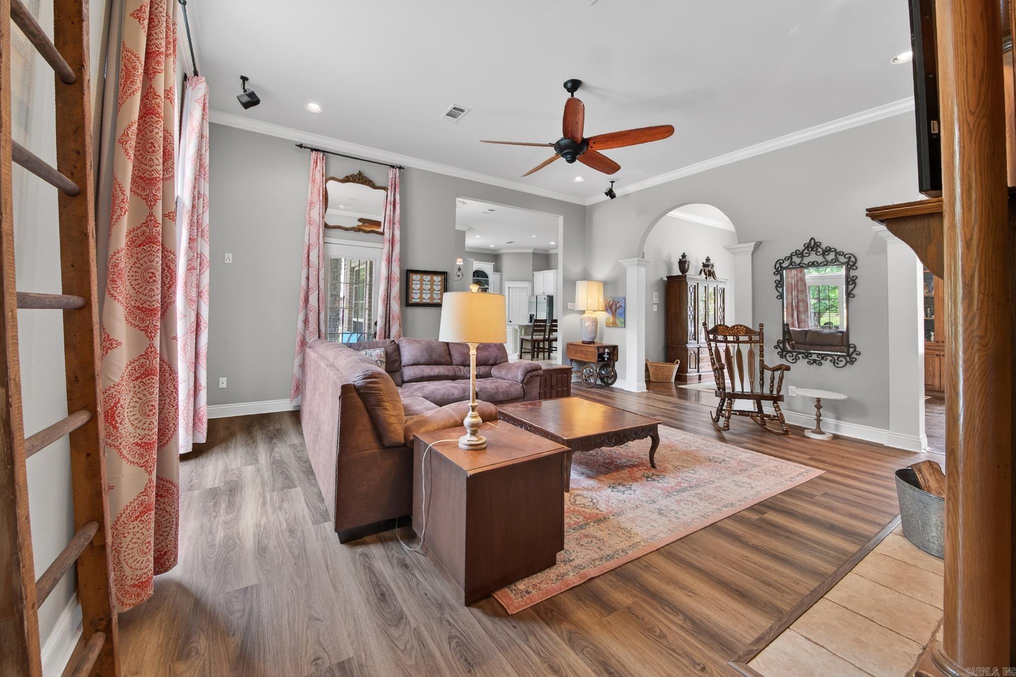 GREYSTONE - Residential