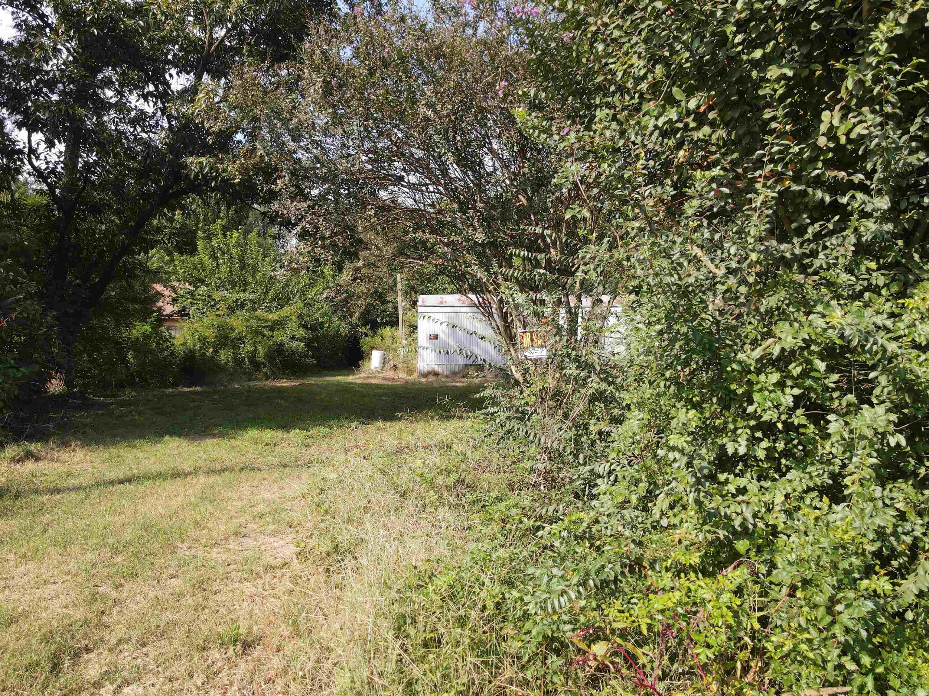 BROWN PLANTATION - Residential