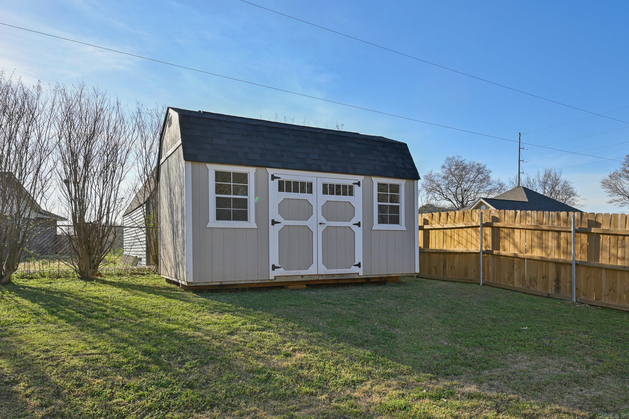 BETHESDA HEIGHTS - Residential