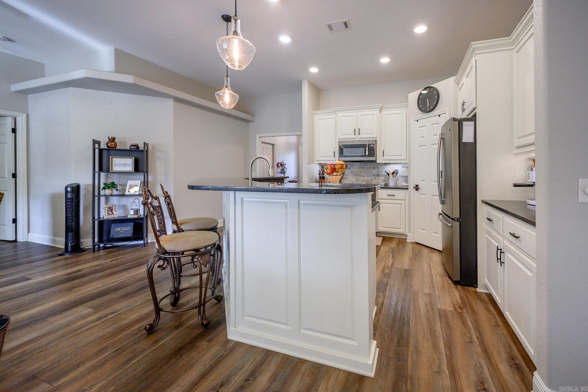 BETHESDA HEIGHTS - Residential