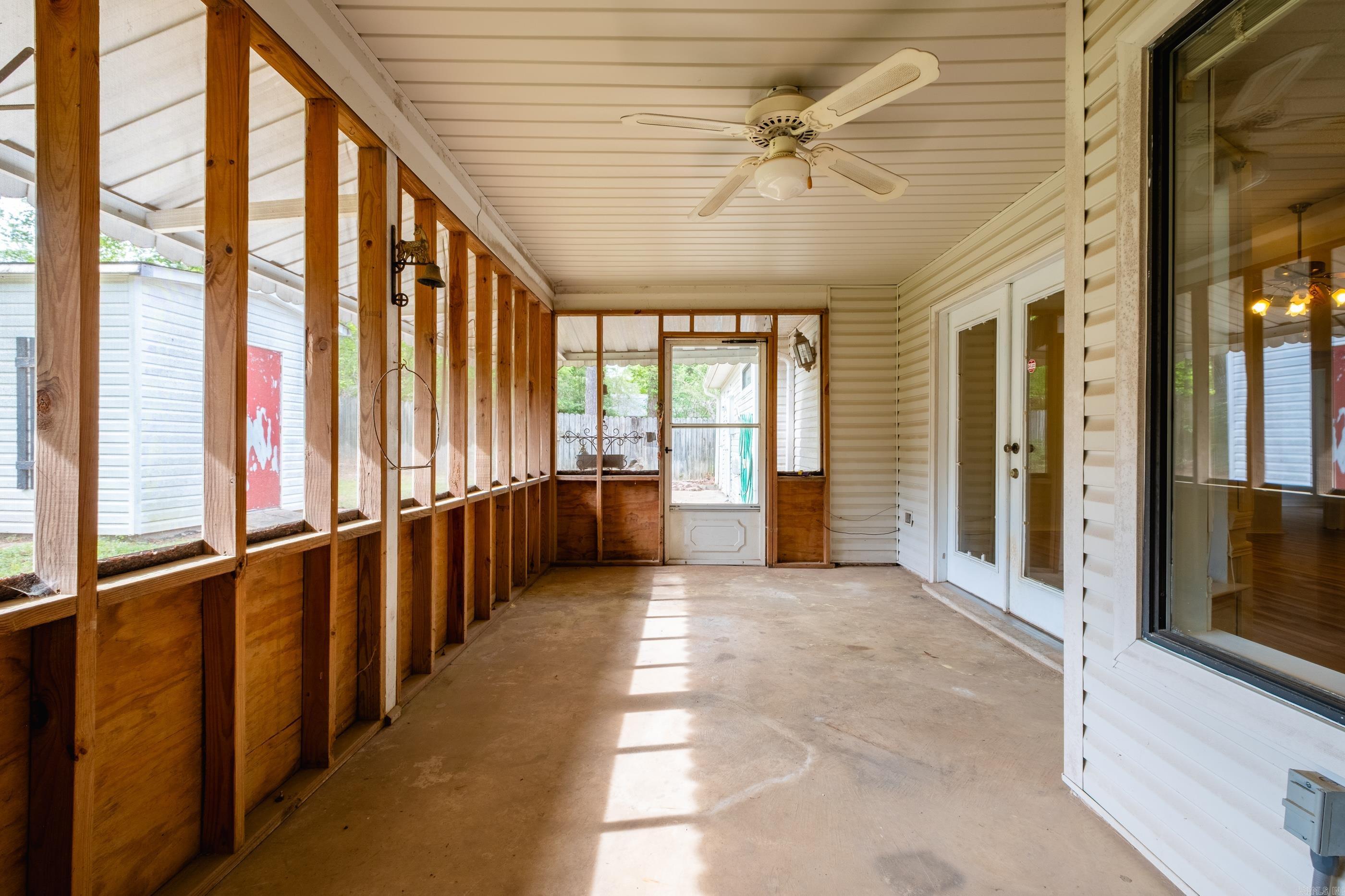 OTTER CREEK COMMUNITY - Residential