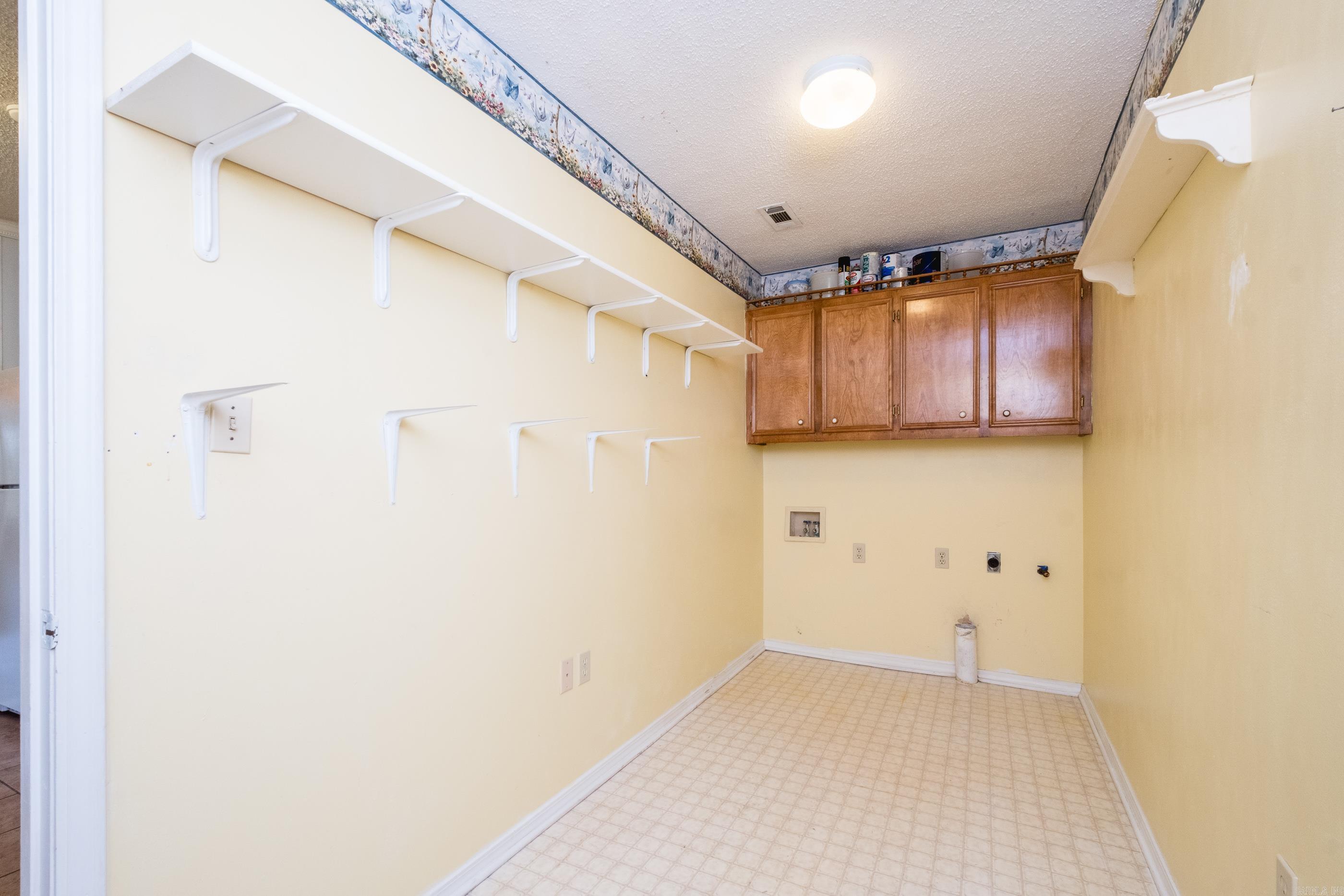 OTTER CREEK COMMUNITY - Residential