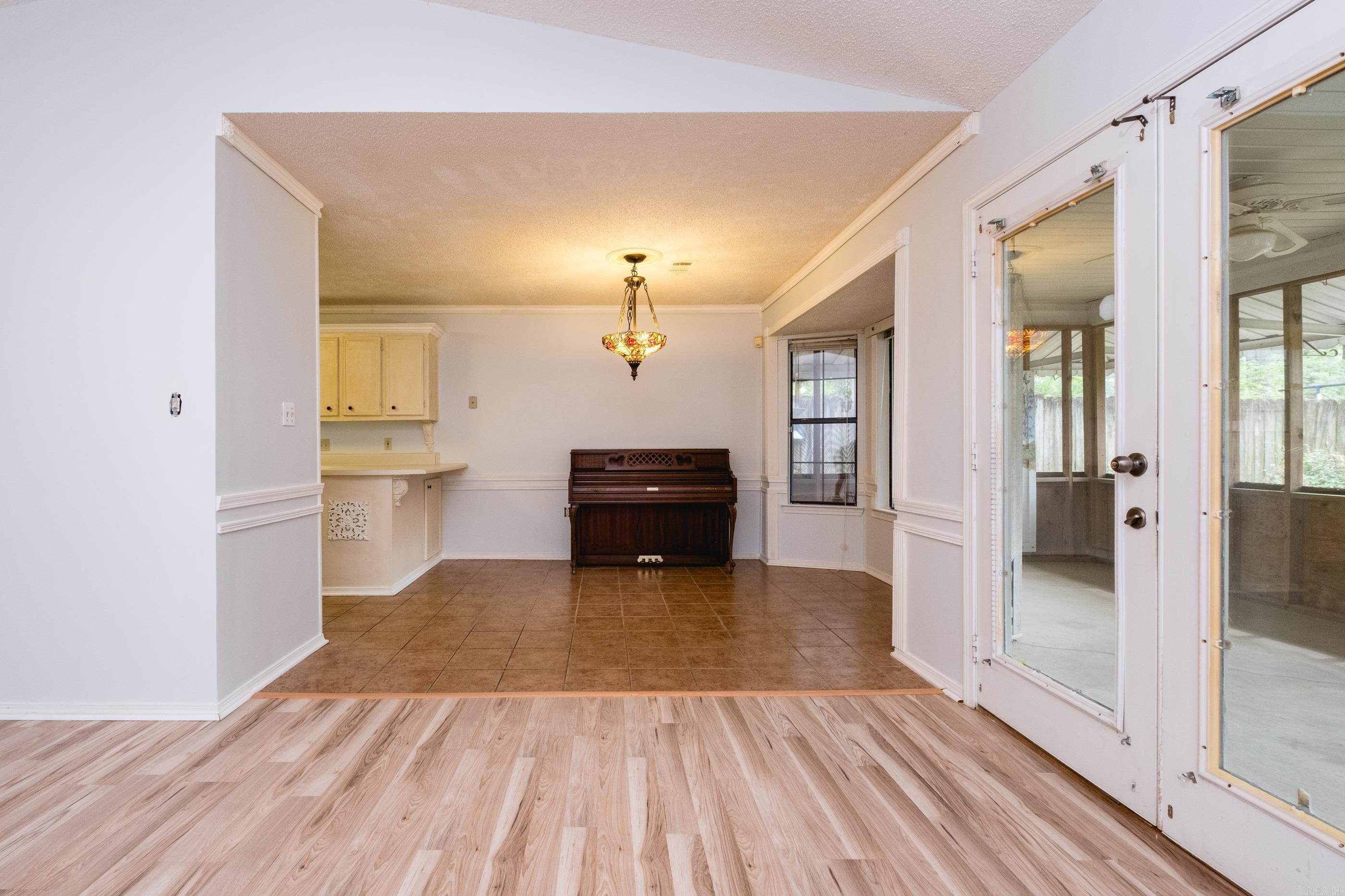 OTTER CREEK COMMUNITY - Residential