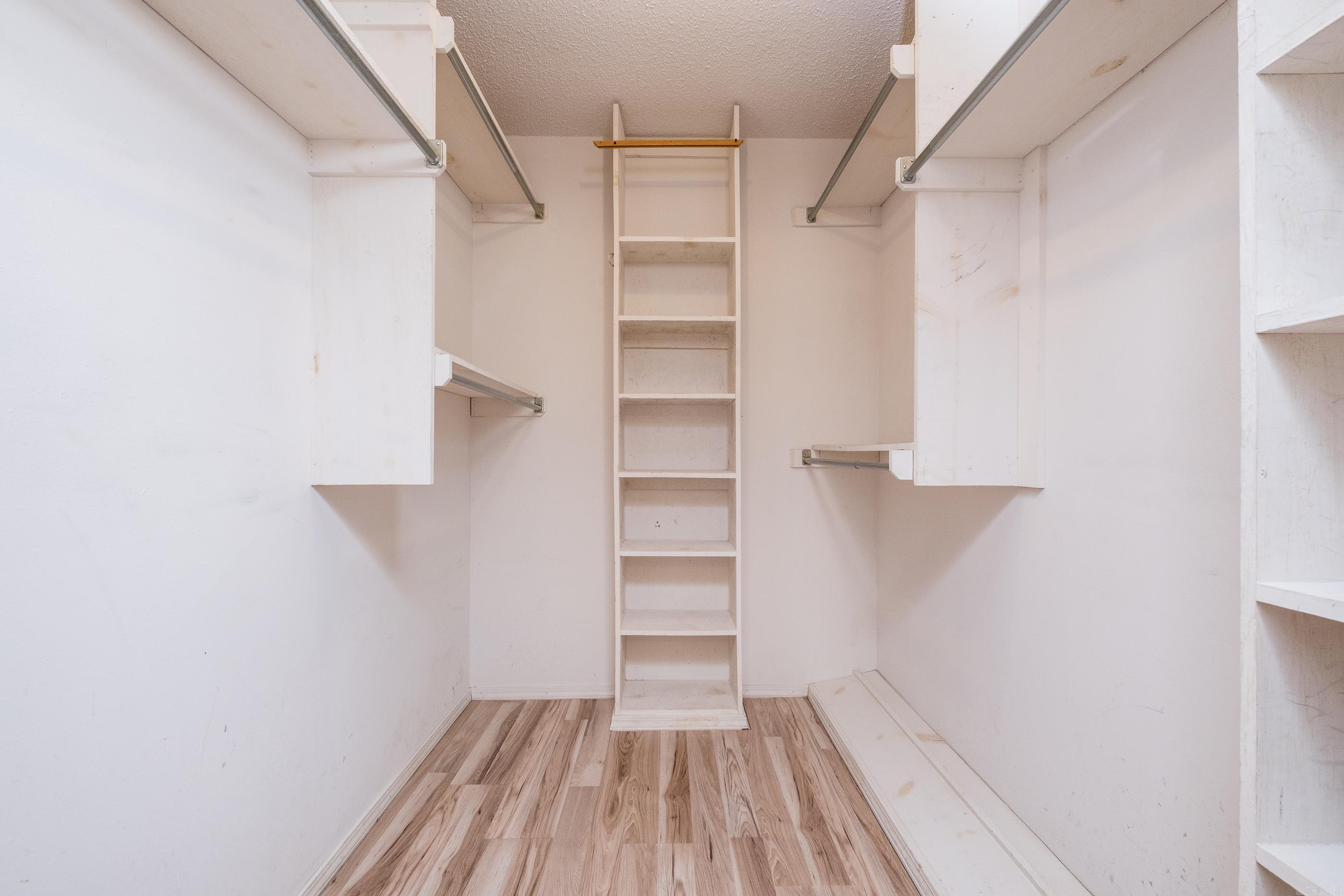 OTTER CREEK COMMUNITY - Residential