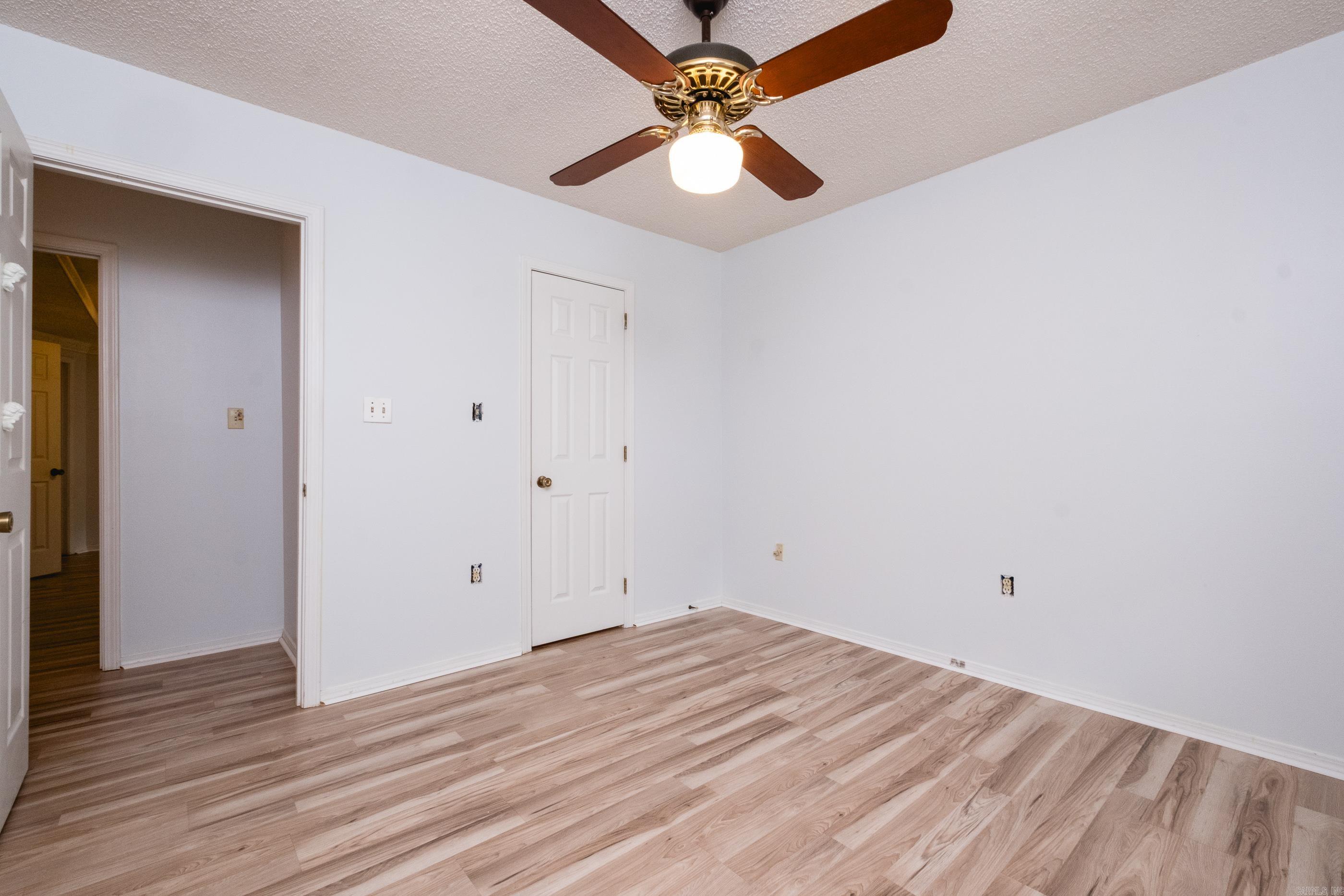 OTTER CREEK COMMUNITY - Residential