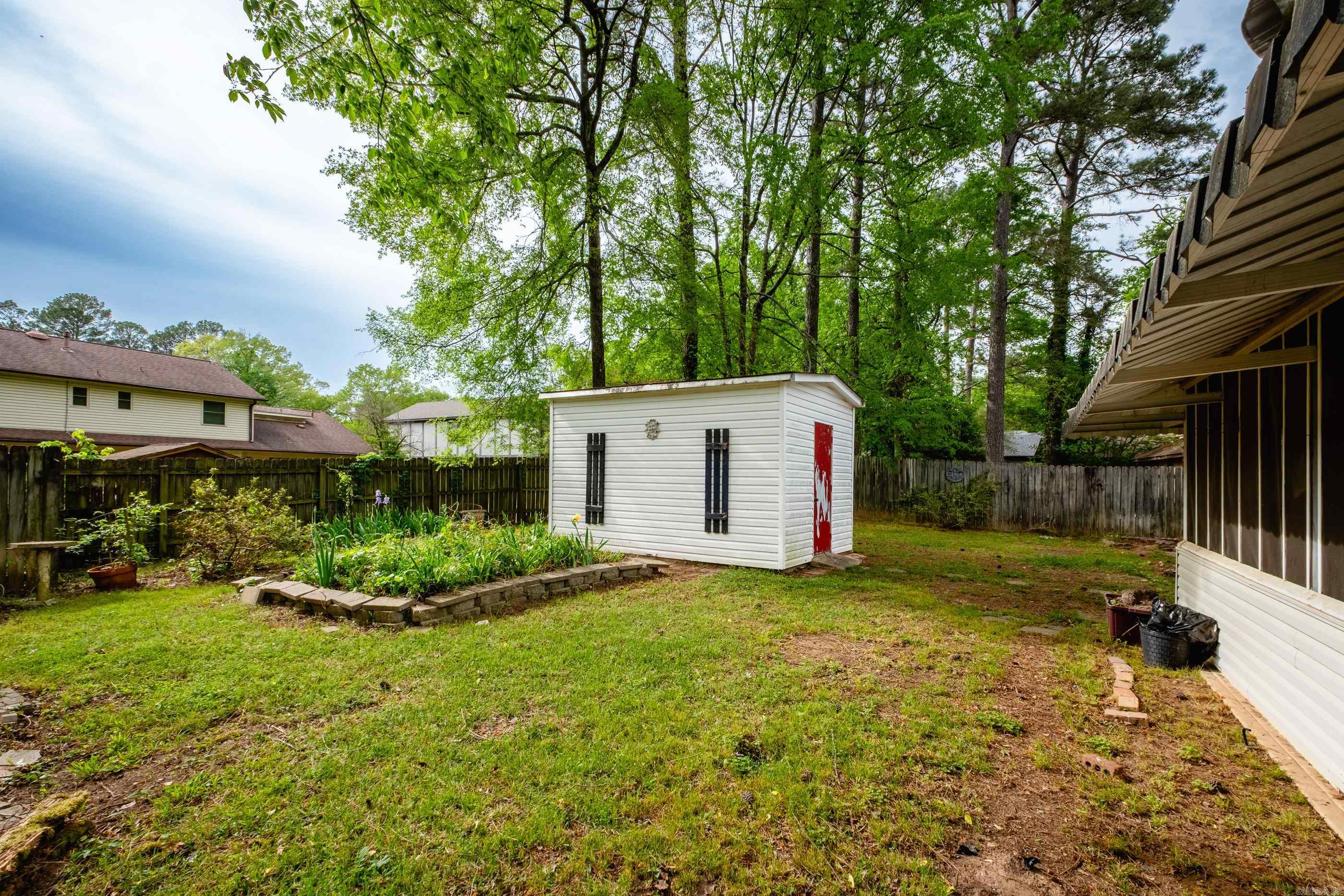 OTTER CREEK COMMUNITY - Residential