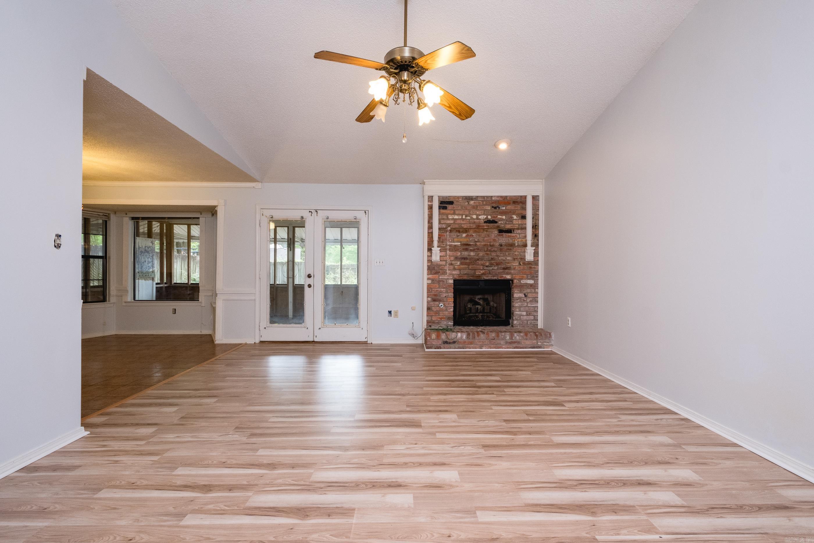 OTTER CREEK COMMUNITY - Residential