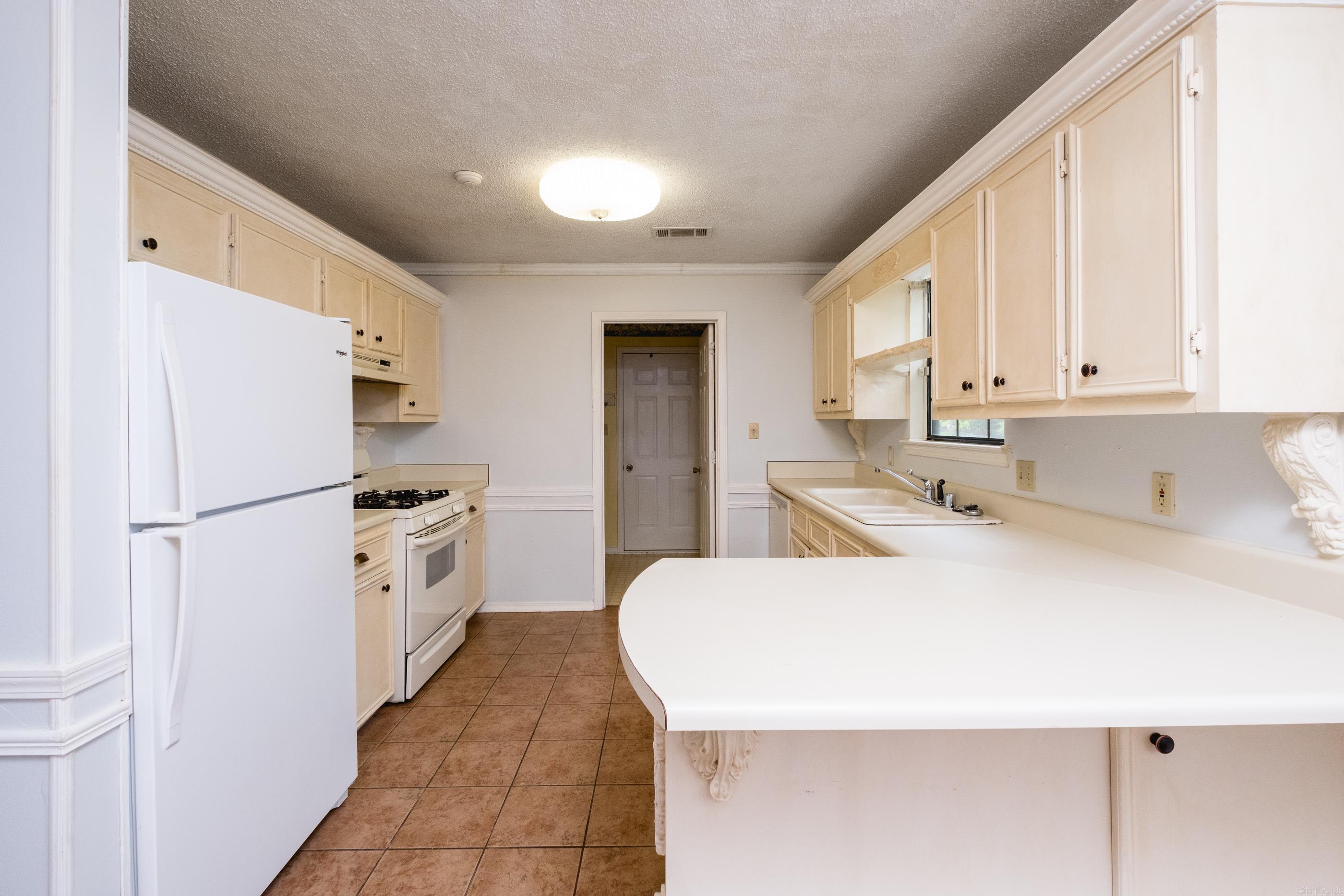 OTTER CREEK COMMUNITY - Residential