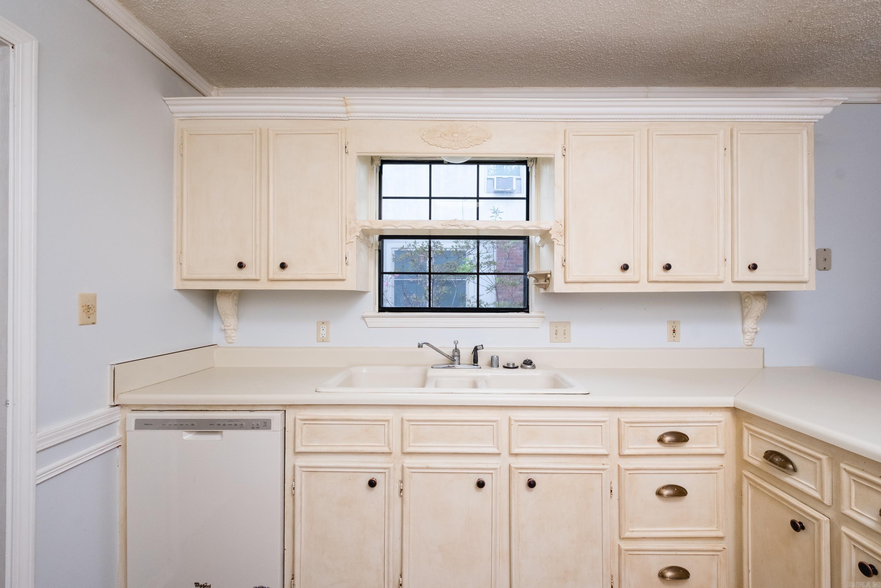 OTTER CREEK COMMUNITY - Residential