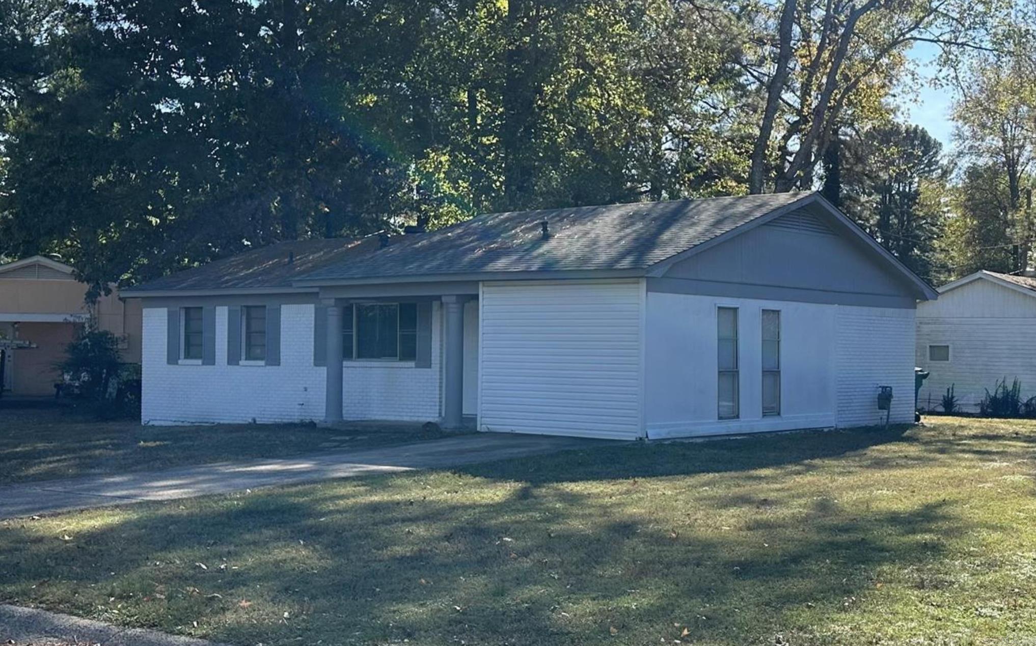 SOUTHWEST ACRES - Residential