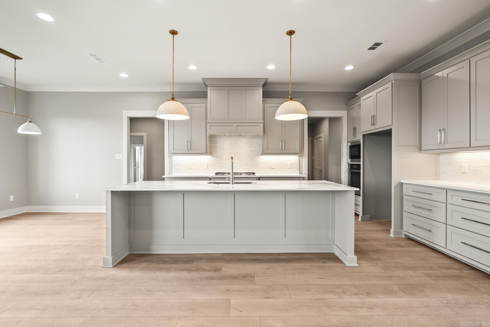 MAUMELLE VALLEY ESTATES - Residential